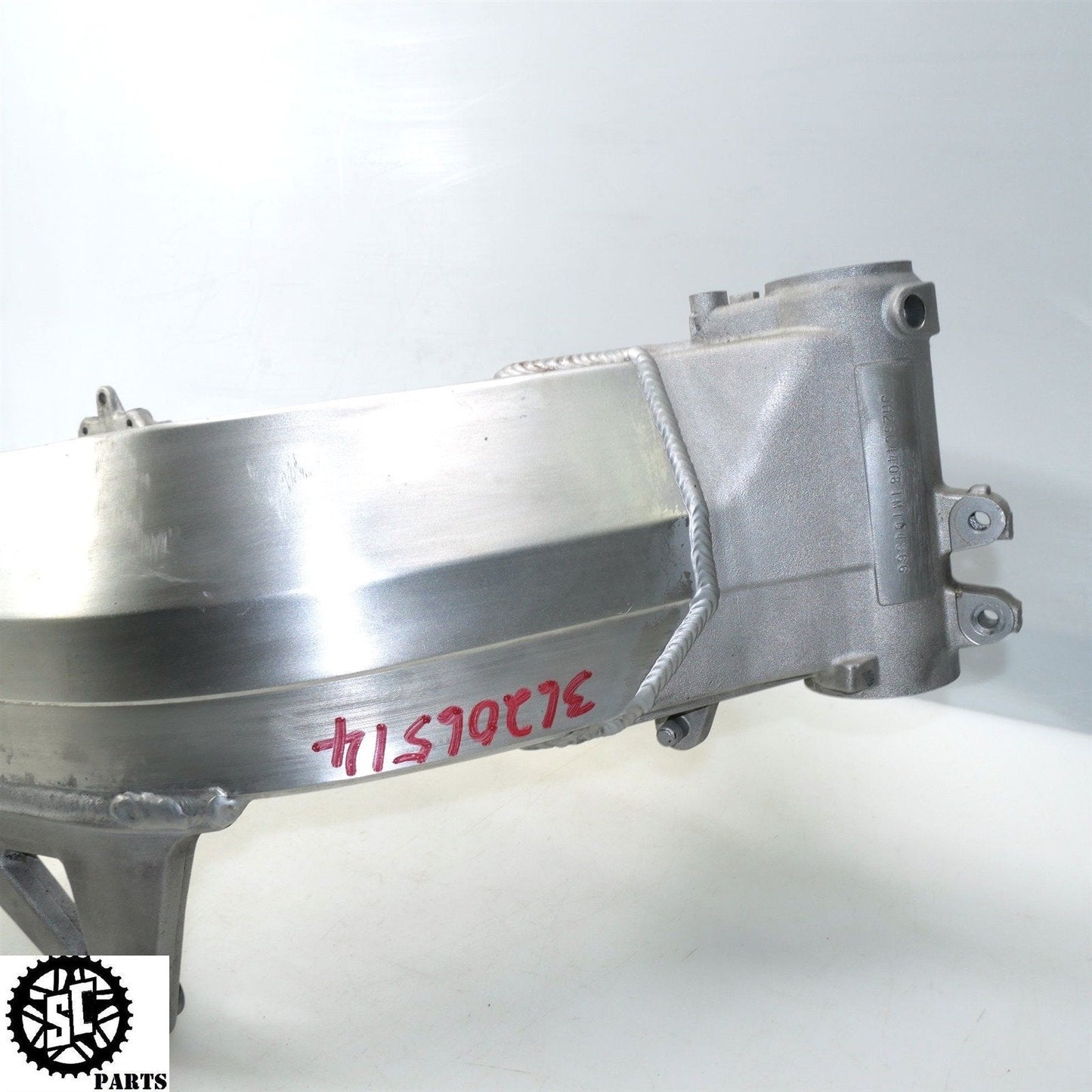 00 01 HONDA CBR929 RR MAIN FRAME CHASSIS *C* H34 - SALVAGECYCLEPARTS