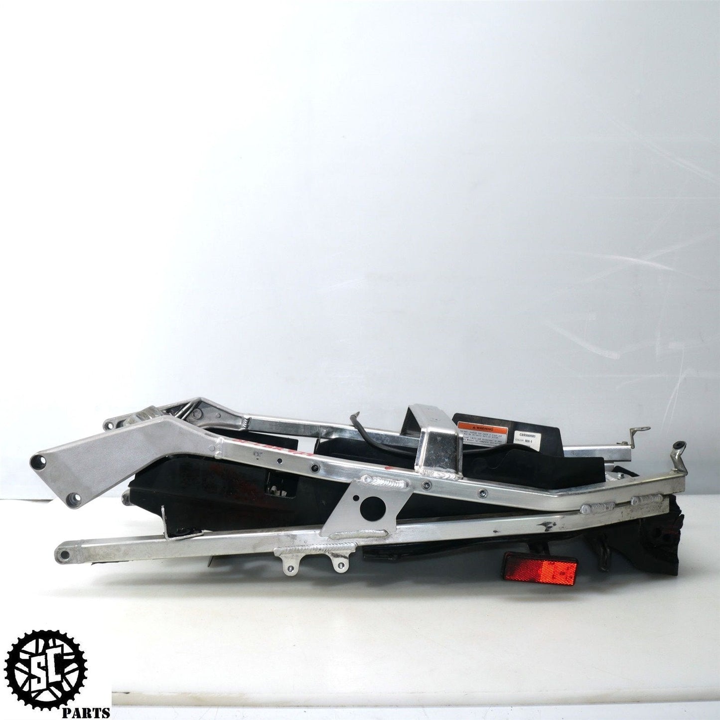 00 01 HONDA CBR929 RR REAR SUBFRAME BATTERY TRAY H34 - SALVAGECYCLEPARTS