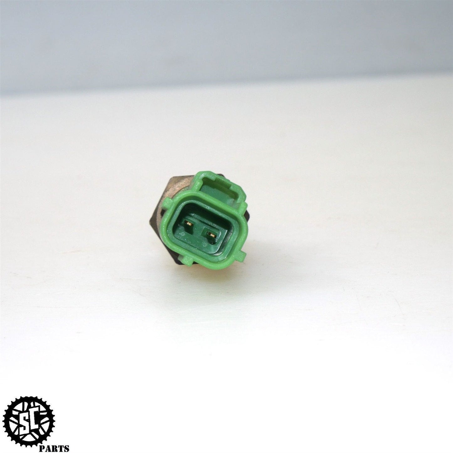 01 - 07 SUZUKI HAYABUSA AIR TEMPERATURE SENSOR S42 - SALVAGECYCLEPARTS