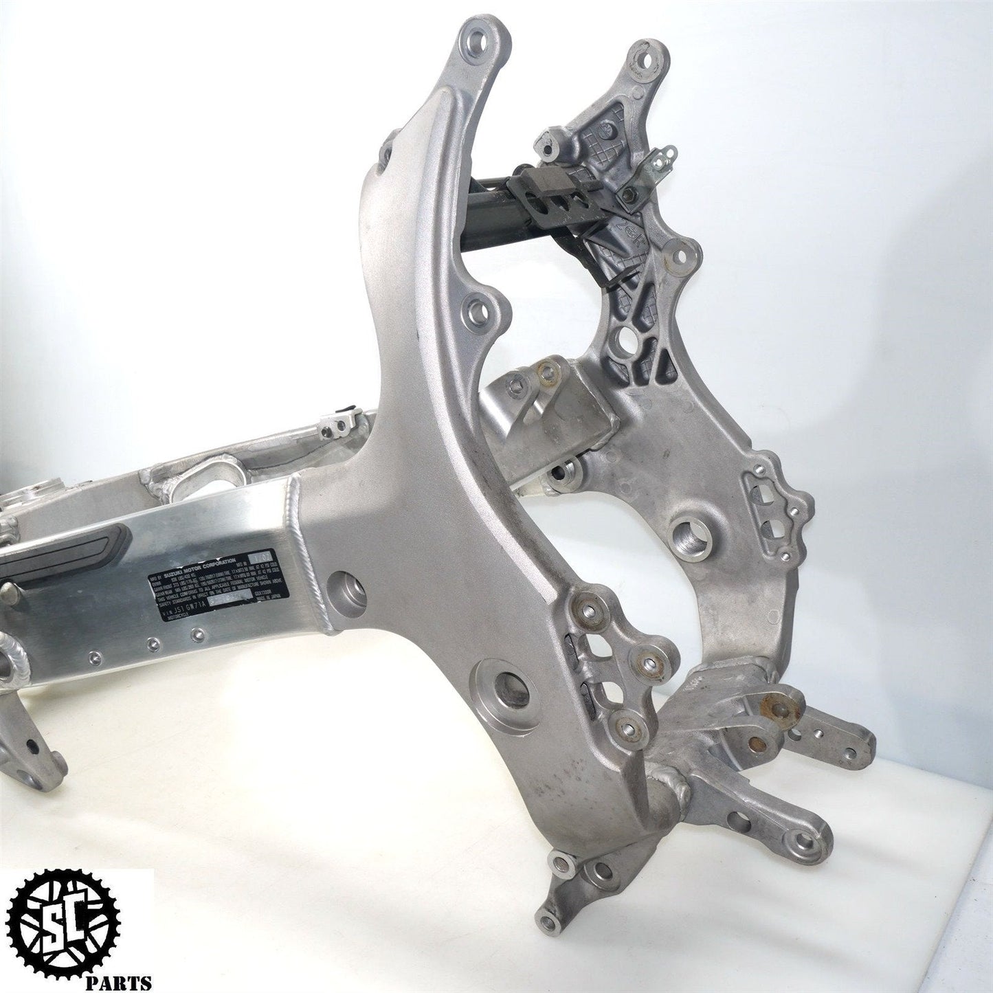 01 - 07 SUZUKI HAYABUSA FRAME CHASSIS *RB* S31 - SALVAGECYCLEPARTS