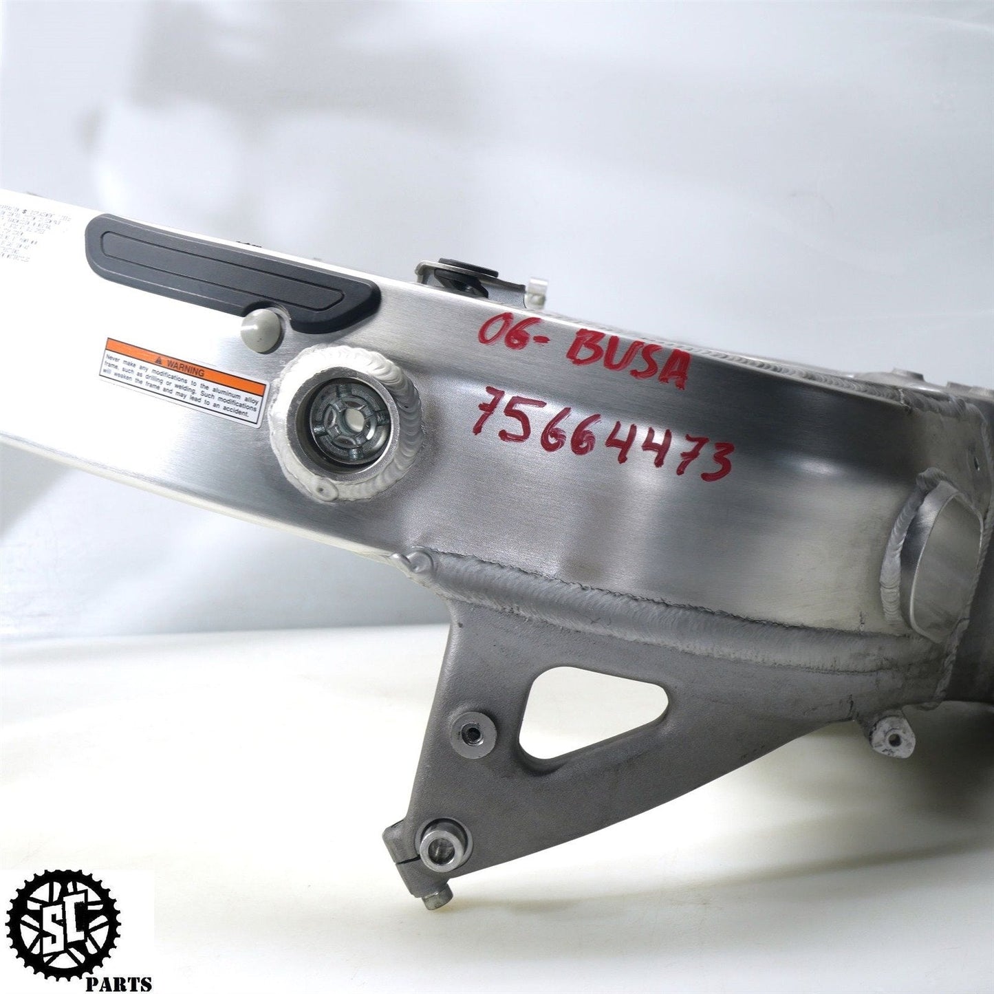 01 - 07 SUZUKI HAYABUSA FRAME CHASSIS *S* S42 - SALVAGECYCLEPARTS