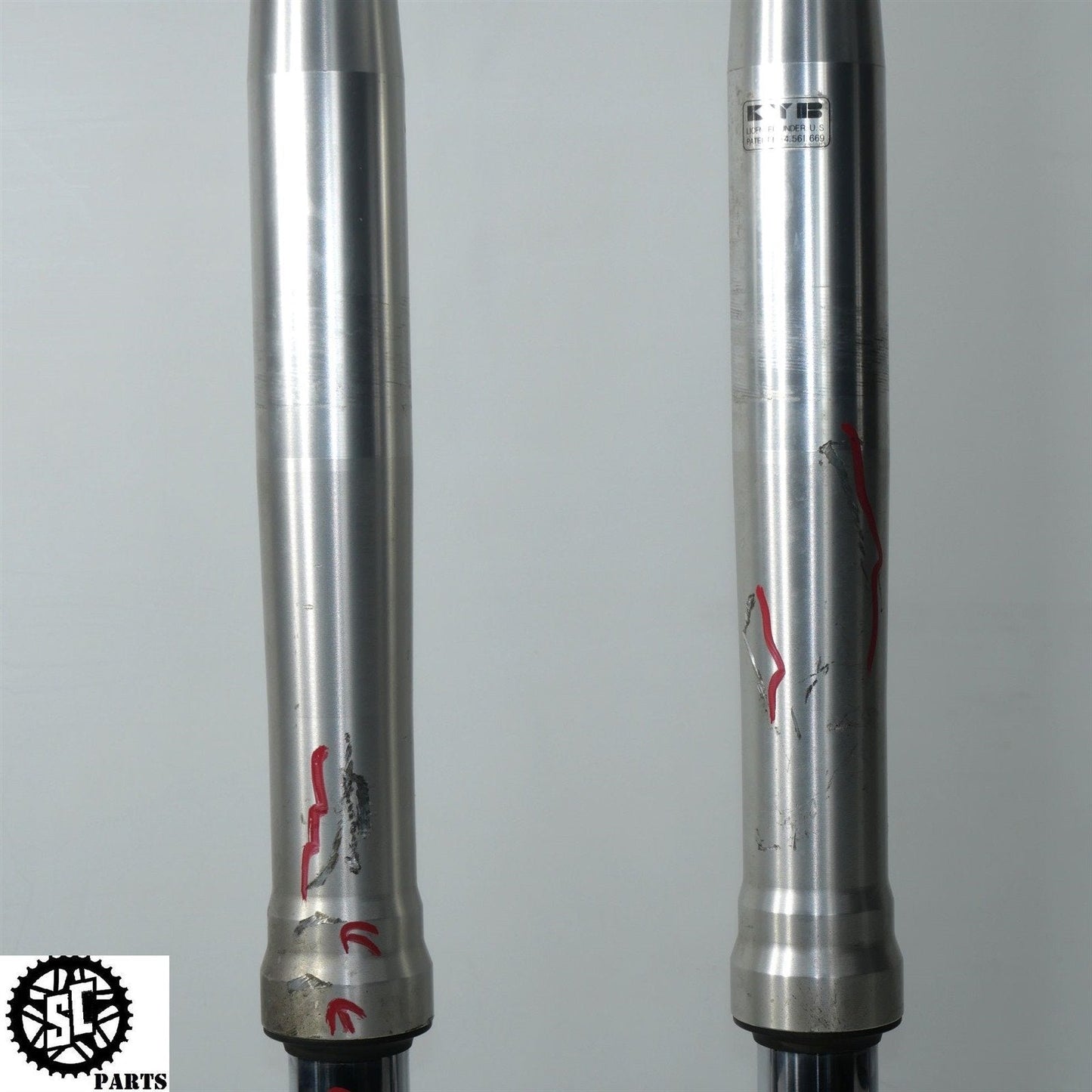 01 - 07 SUZUKI HAYABUSA FRONT LEFT RIGHT FORK TUBES STRAIGHT S31 - SALVAGECYCLEPARTS