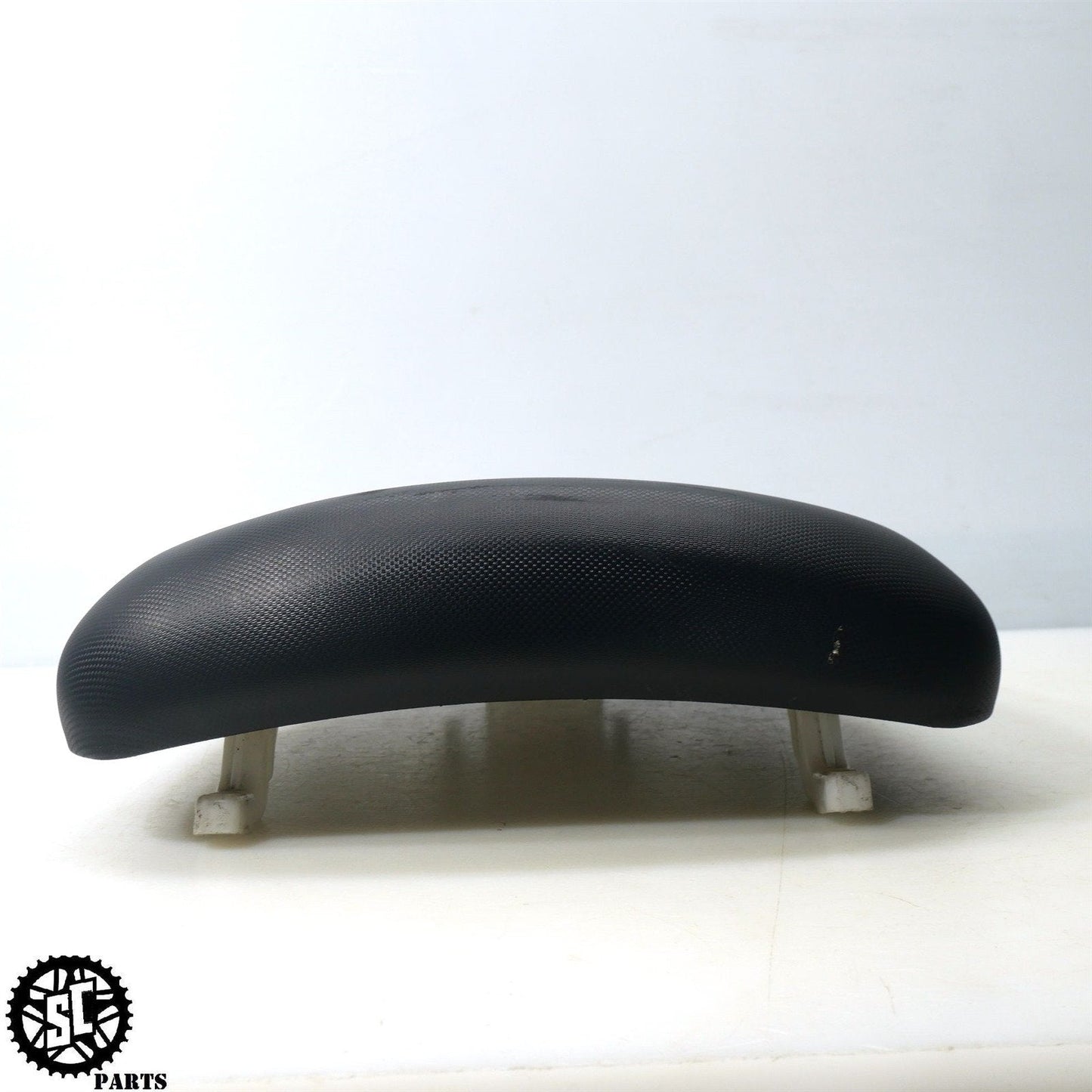 01 - 07 SUZUKI HAYABUSA REAR PASSENGER SEAT S31 - SALVAGECYCLEPARTS