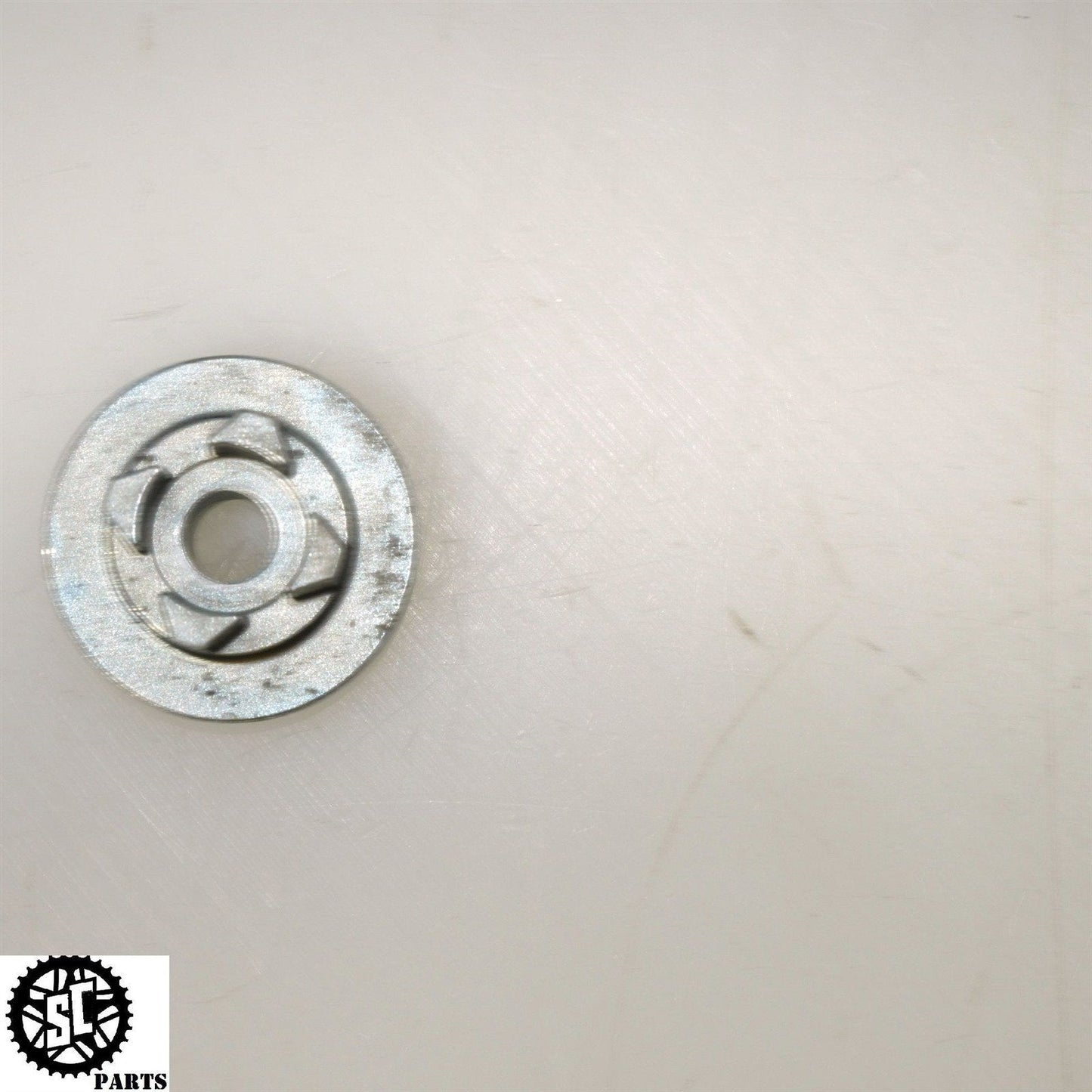 01 - 07 SUZUKI HAYABUSA SPROCKET SPEED SENSOR RING NUT S42 - SALVAGECYCLEPARTS