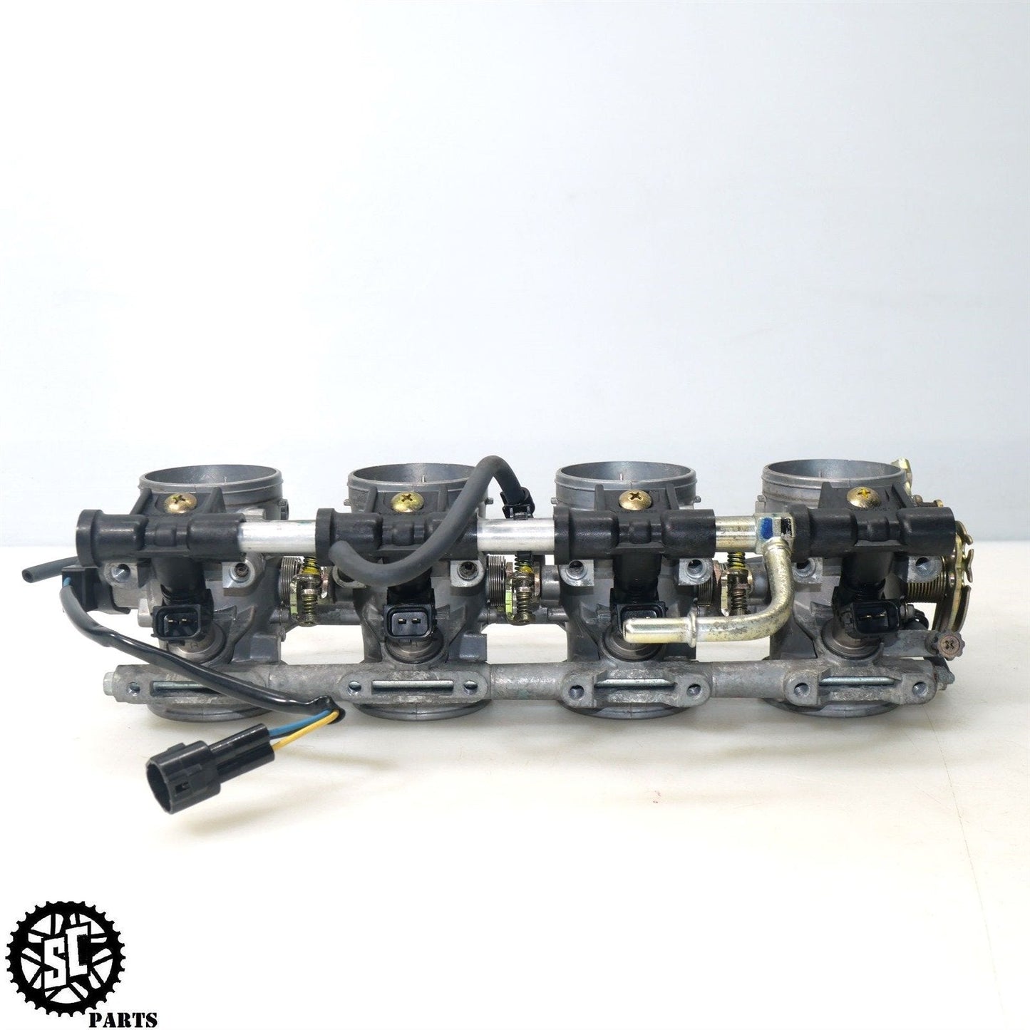 01 - 07 SUZUKI HAYABUSA THROTTLE BODY MAIN INJECTORS S31 - SALVAGECYCLEPARTS