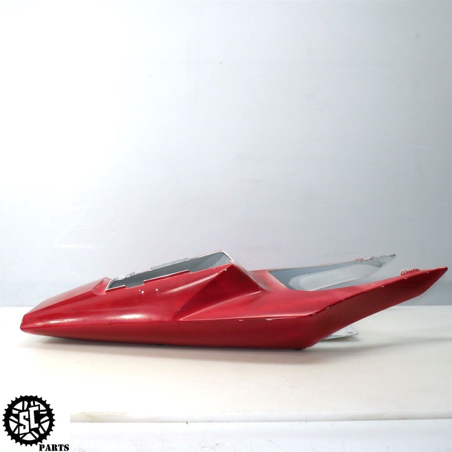02 03 2003 YAMAHA YZF R1 REAR TAIL FAIRING UNDERTAIL PLASTIC Y40 - SALVAGECYCLEPARTS