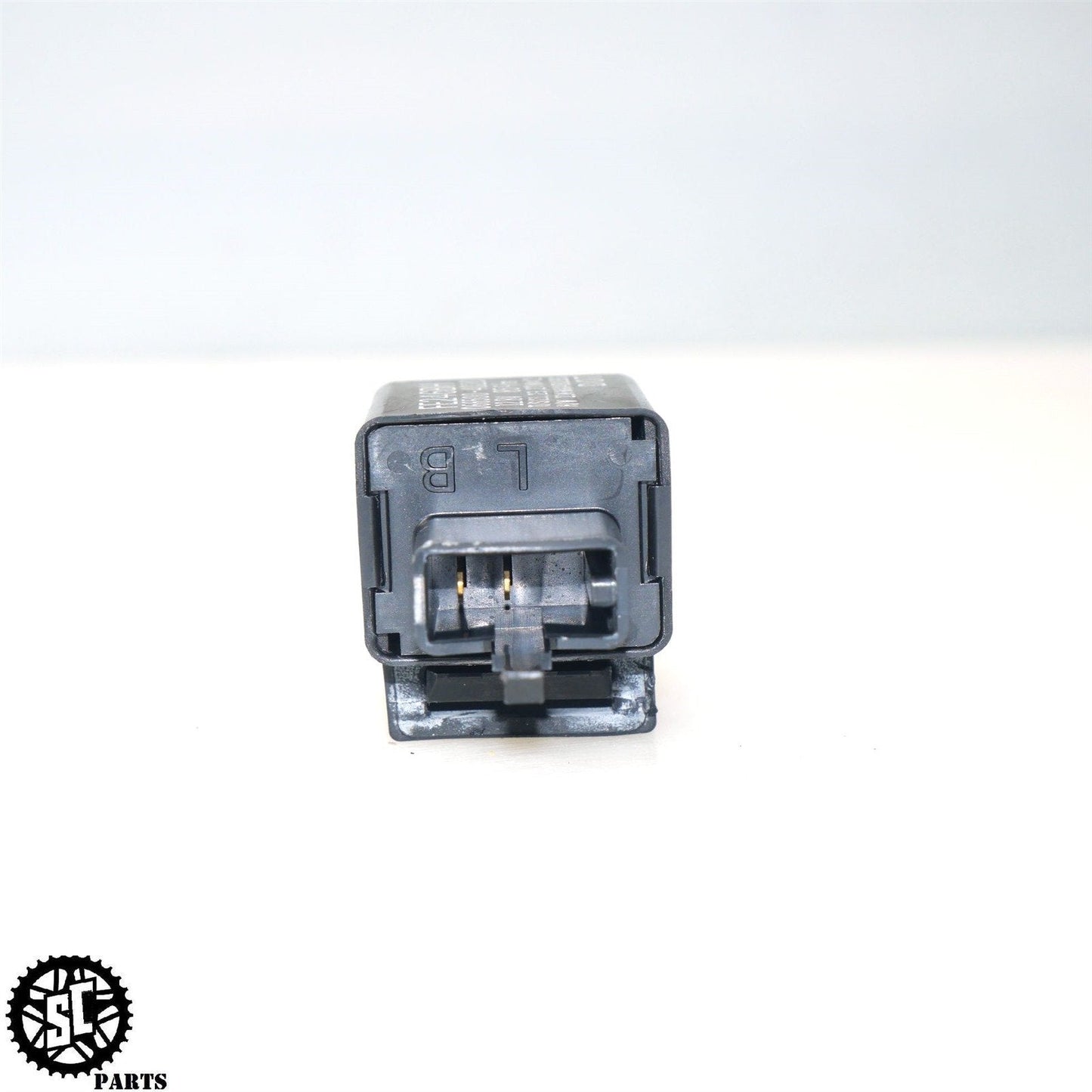 02 - 05 2002 KAWASAKI NINJA ZX12R FLASHER RELAY TURN SIGNAL BLINKER FUSE K71 - SALVAGECYCLEPARTS