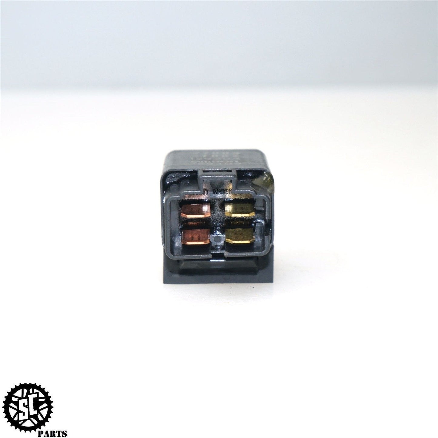 02 - 05 2002 KAWASAKI NINJA ZX12R OMRON FUEL FAN RELAY SWITCH 27002 - 1062 K71 - SALVAGECYCLEPARTS