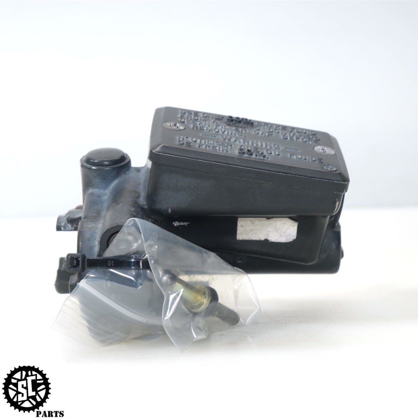 02 - 05 KAWASAKI ZZR1200 HYDRAULIC CLUTCH MASTER CYLINDER K59 - SALVAGECYCLEPARTS
