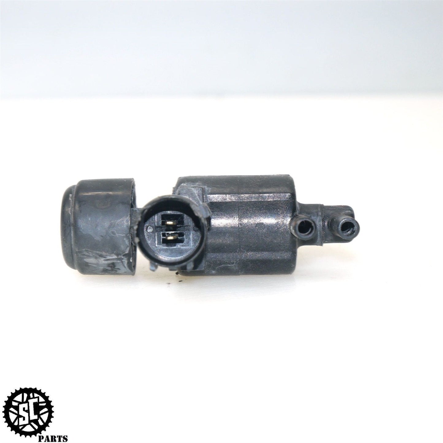 04 - 05 2005 HONDA CBR1000RR AIR VALVE SOLENOID ENGINE SWITCH SENSOR H19 - SALVAGECYCLEPARTS
