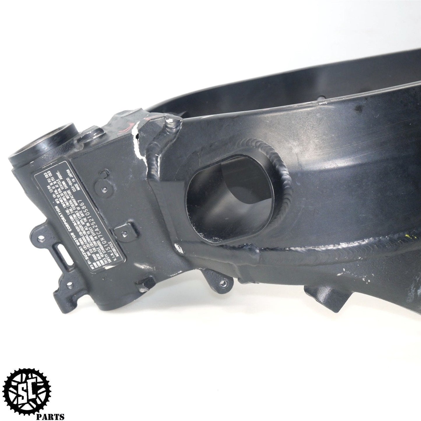 04 - 05 2005 SUZUKI GSXR600 MAIN FRAME CHASSIS *C* S61 - SALVAGECYCLEPARTS