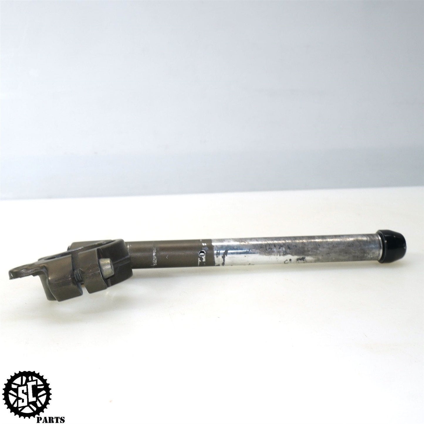04 - 05 KAWASAKI NINJA ZX10R LEFT RIGHT CLIP ON 46003 - 0045 46003 - 0046 K68 - SALVAGECYCLEPARTS