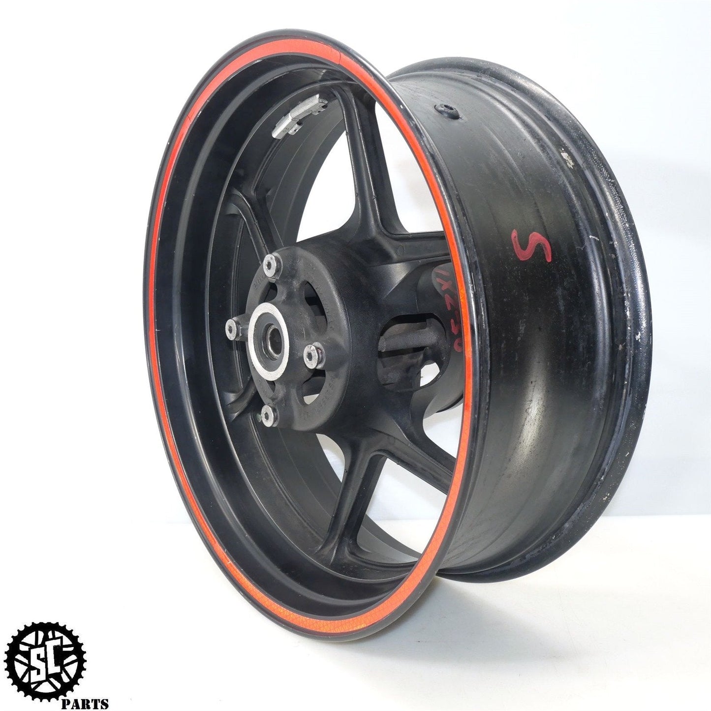 04 05 KAWASAKI NINJA ZX10R REAR WHEEL BACK RIM STRAIGHT K11 - SALVAGECYCLEPARTS
