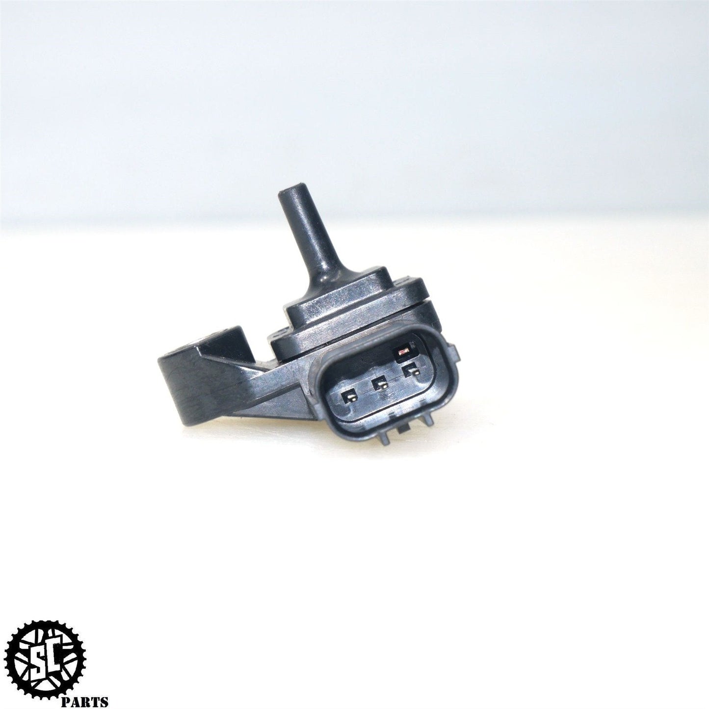 04 05 SUZUKI GSXR 600 MAP SENSOR BOOST VACUUM S33 - SALVAGECYCLEPARTS