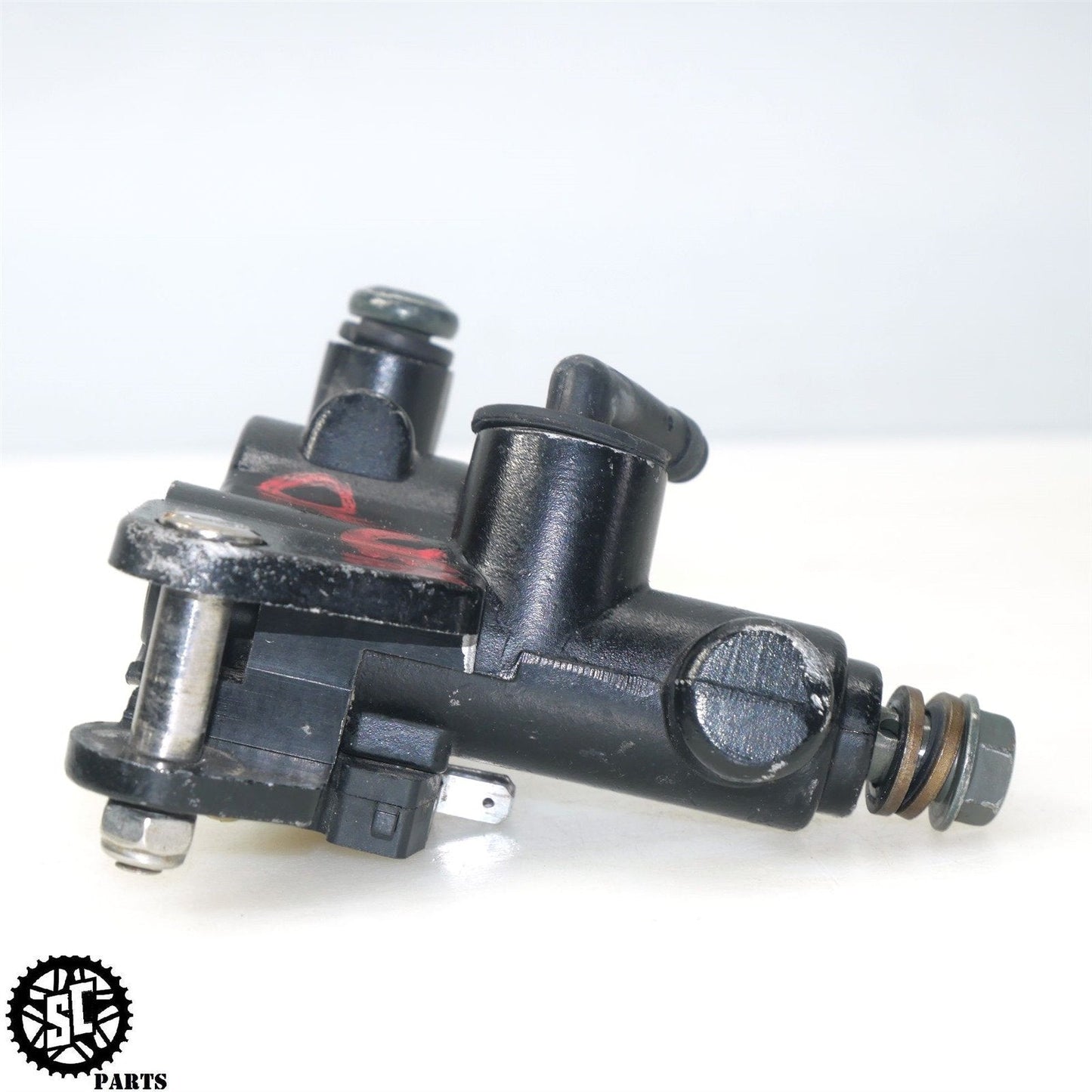 04 - 06 BUELL LIGHTNING XB12 FRONT BRAKE MASTER CYLINDER AFTERMARKET HB08 - SALVAGECYCLEPARTS