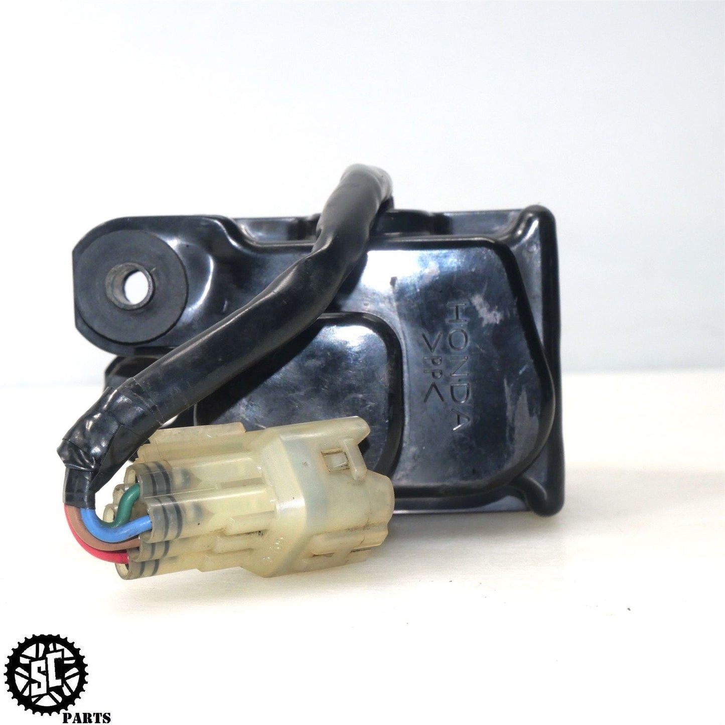 04 - 07 HONDA CBR1000RR EXHAUST SERVO H32 - SALVAGECYCLEPARTS