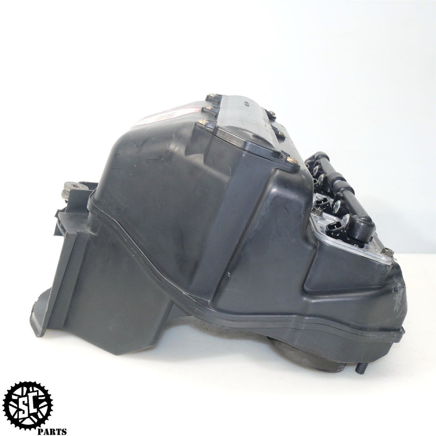 05 06 2005 KAWASAKI NINJA ZX6R 636 AIR BOX FILTER HOUSING K24 - SALVAGECYCLEPARTS