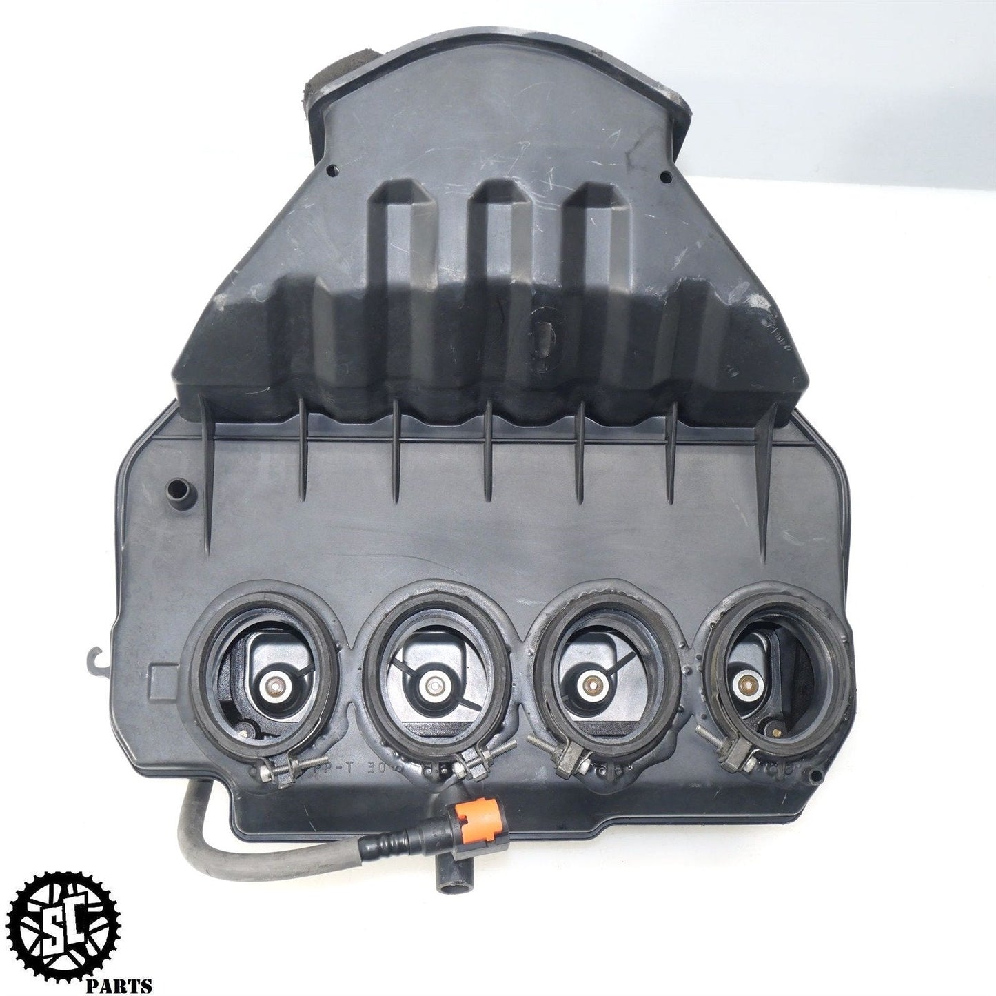 05 06 2005 KAWASAKI NINJA ZX6R 636 AIR BOX FILTER HOUSING K24 - SALVAGECYCLEPARTS