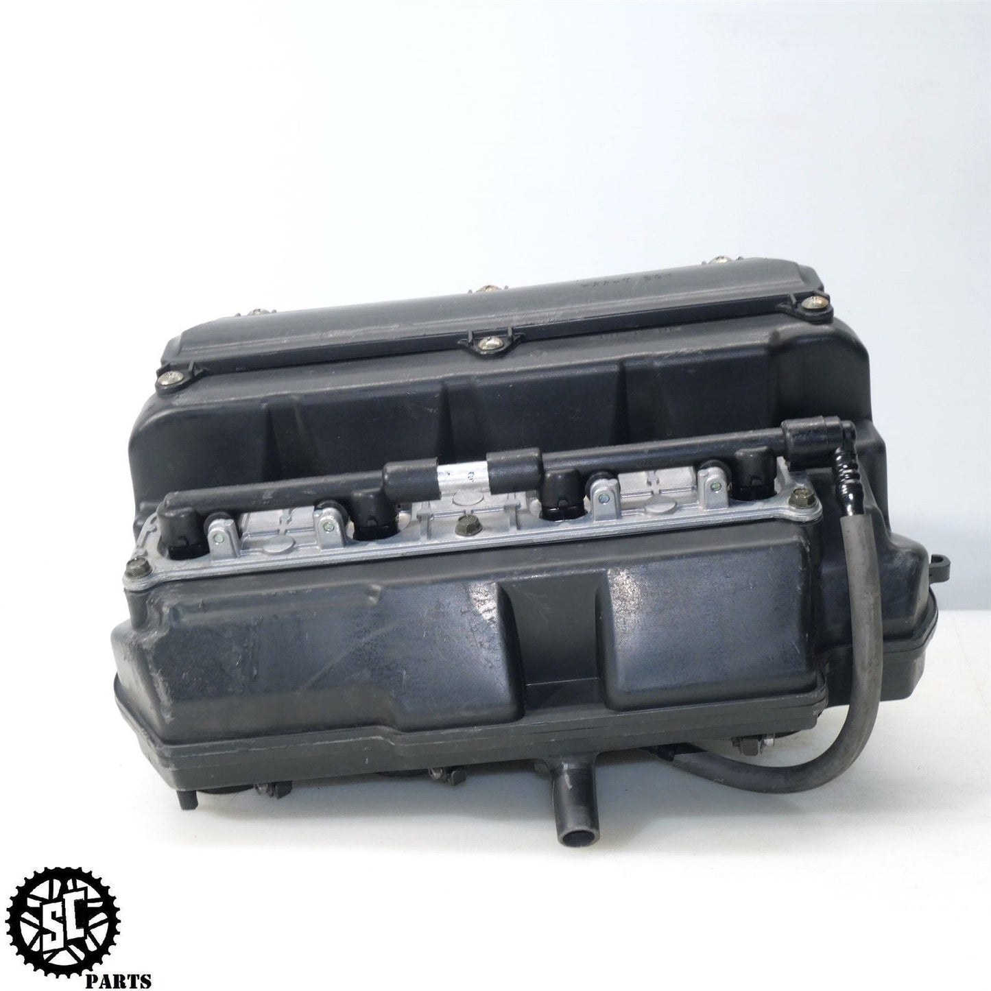 05 06 2005 KAWASAKI NINJA ZX6R 636 AIR BOX FILTER HOUSING K24 - SALVAGECYCLEPARTS