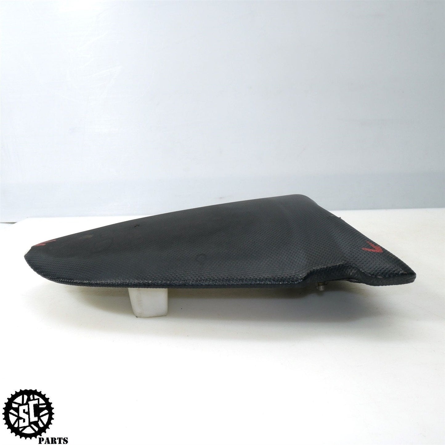05 06 2005 KAWASAKI NINJA ZX6R 636 PASSENGER SEAT K24 - SALVAGECYCLEPARTS