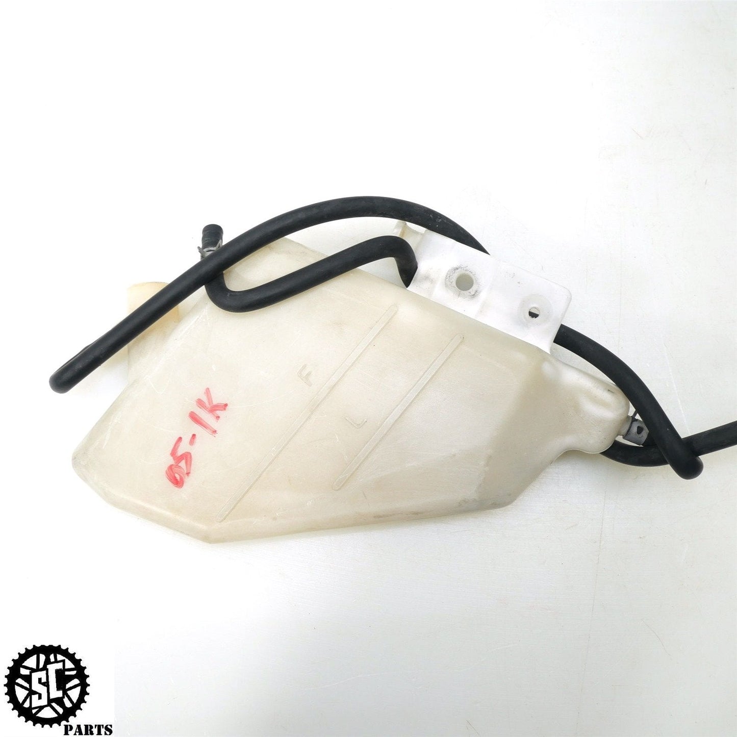 05 06 SUZUKI GSXR1000 COOLANT OVERFLOW TANK RESERVOIR S50 - SALVAGECYCLEPARTS