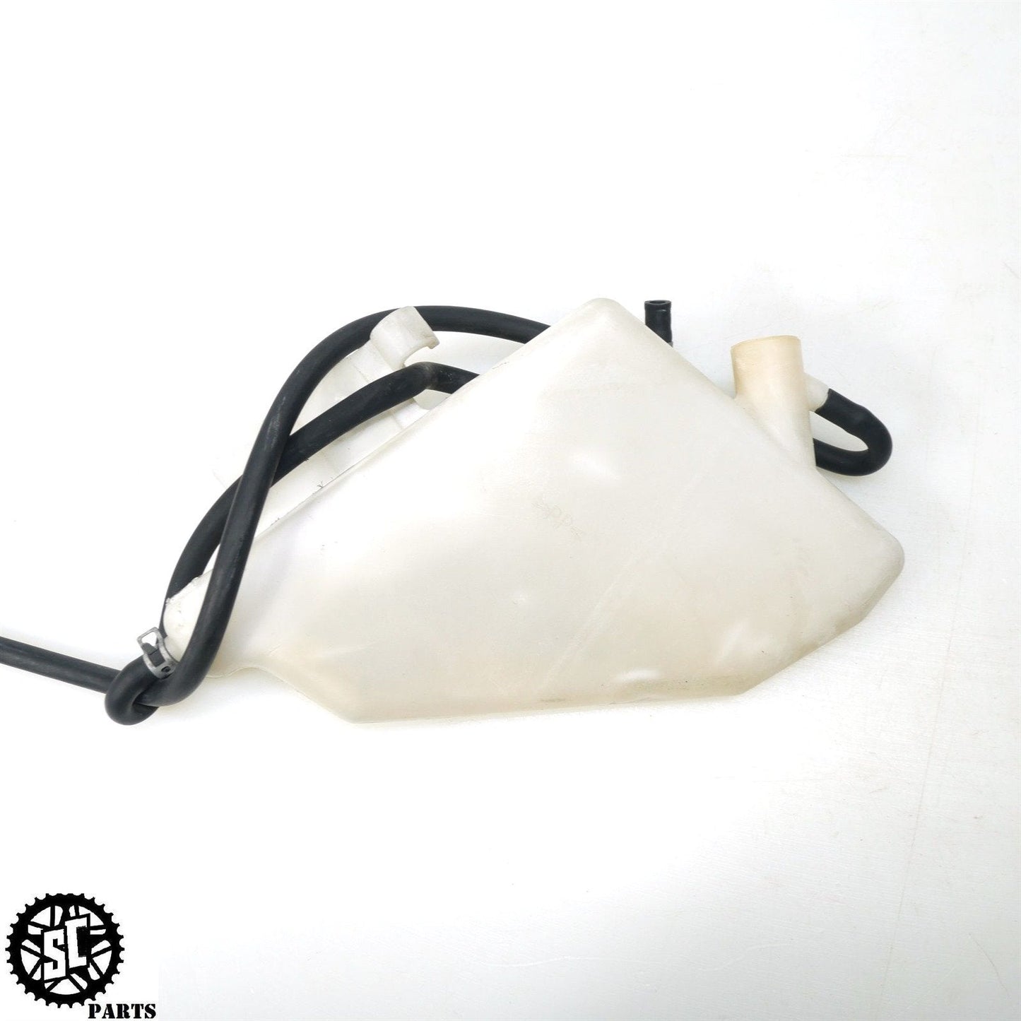 05 06 SUZUKI GSXR1000 COOLANT OVERFLOW TANK RESERVOIR S50 - SALVAGECYCLEPARTS