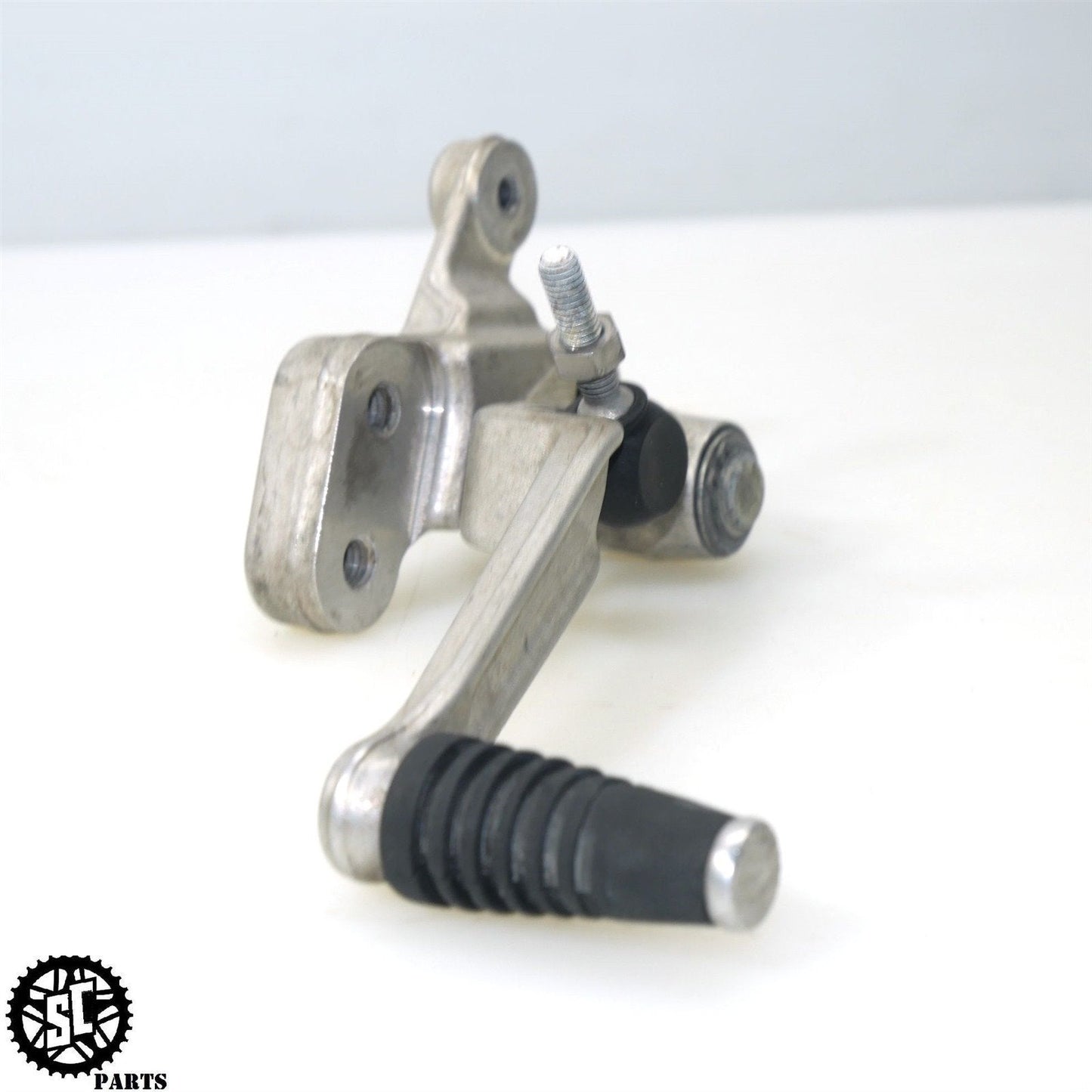 06 07 2006 SUZUKI GSXR600 SHIFTER PEDAL GEAR SHIFT FOOT PEG REARSET S57 - SALVAGECYCLEPARTS