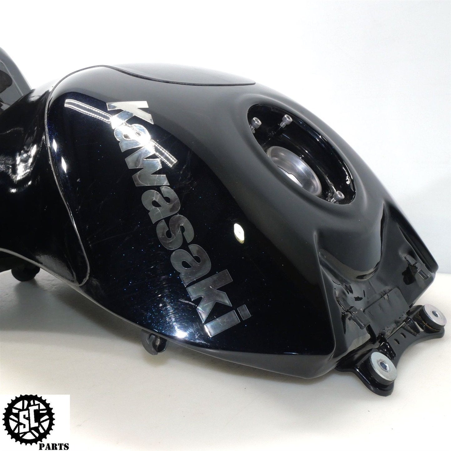 06 07 2008 - 2011 KAWASAKI ZX14 FUEL GAS TANK CLEAN K48 - SALVAGECYCLEPARTS