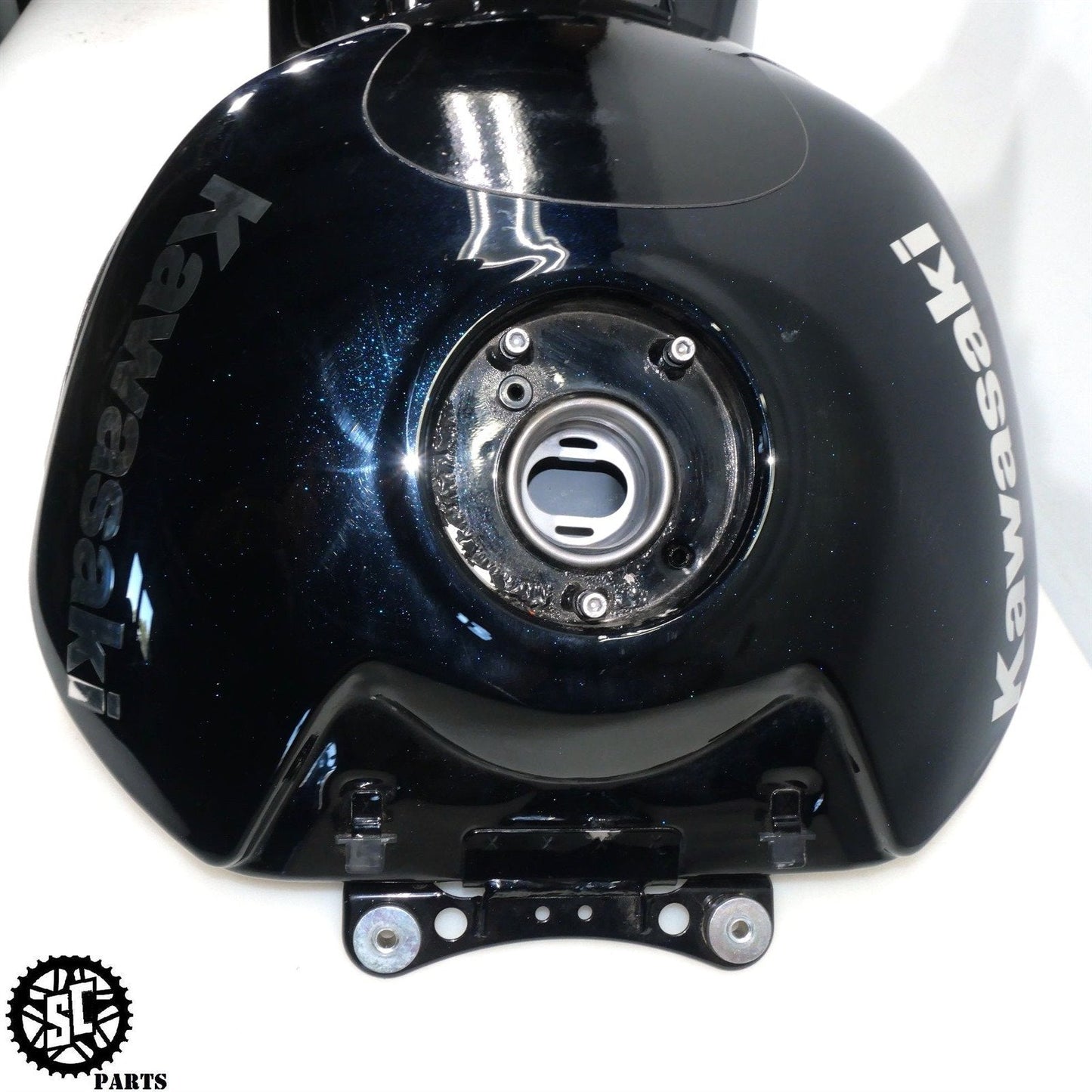 06 07 2008 - 2011 KAWASAKI ZX14 FUEL GAS TANK CLEAN K48 - SALVAGECYCLEPARTS