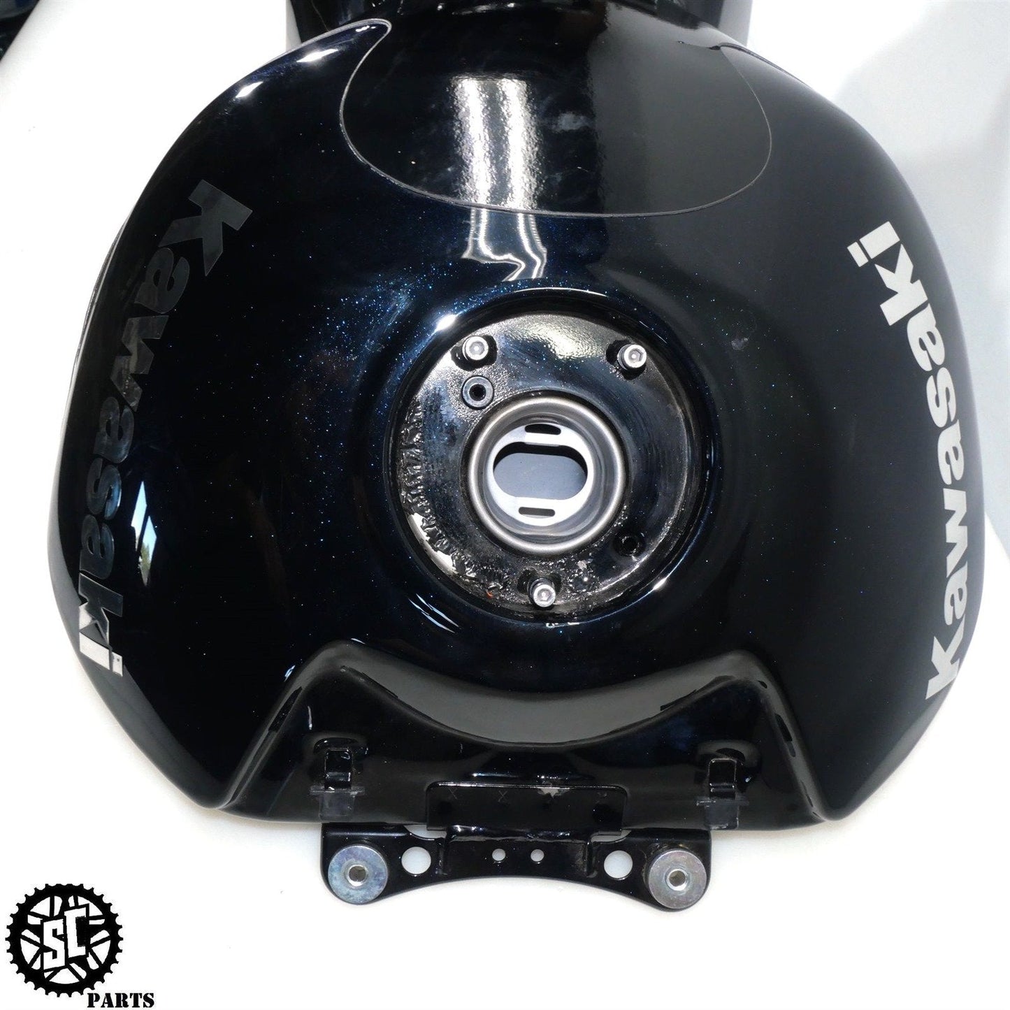 06 07 2008 - 2011 KAWASAKI ZX14 FUEL GAS TANK CLEAN K48 - SALVAGECYCLEPARTS