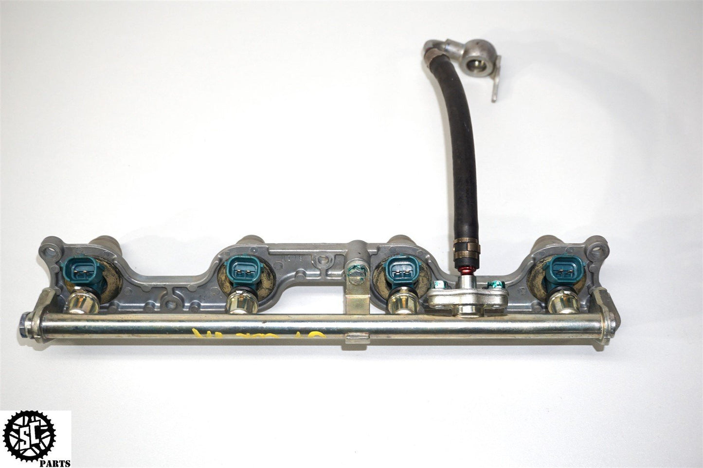 06 07 HONDA CBR1000RR SECONDARY FUEL INJECTOR FUEL LINE H11 - SALVAGECYCLEPARTS