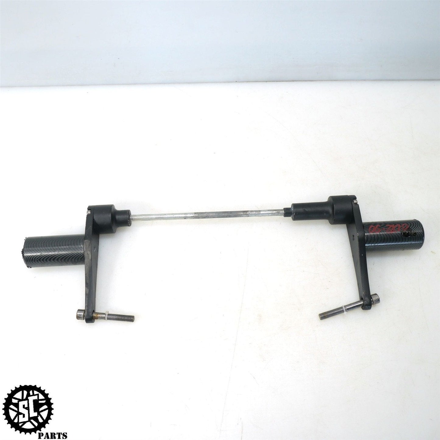06 07 KAWASAKI NINJA ZX10R FRAME SLIDER K44 - SALVAGECYCLEPARTS