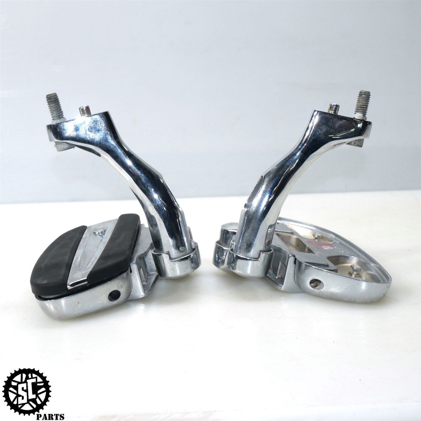 2014 HARLEY ULTRA CVO CHROME ADJUSTABLE PASSENGER FLOORBOARD SLIPSTREAM HD50
