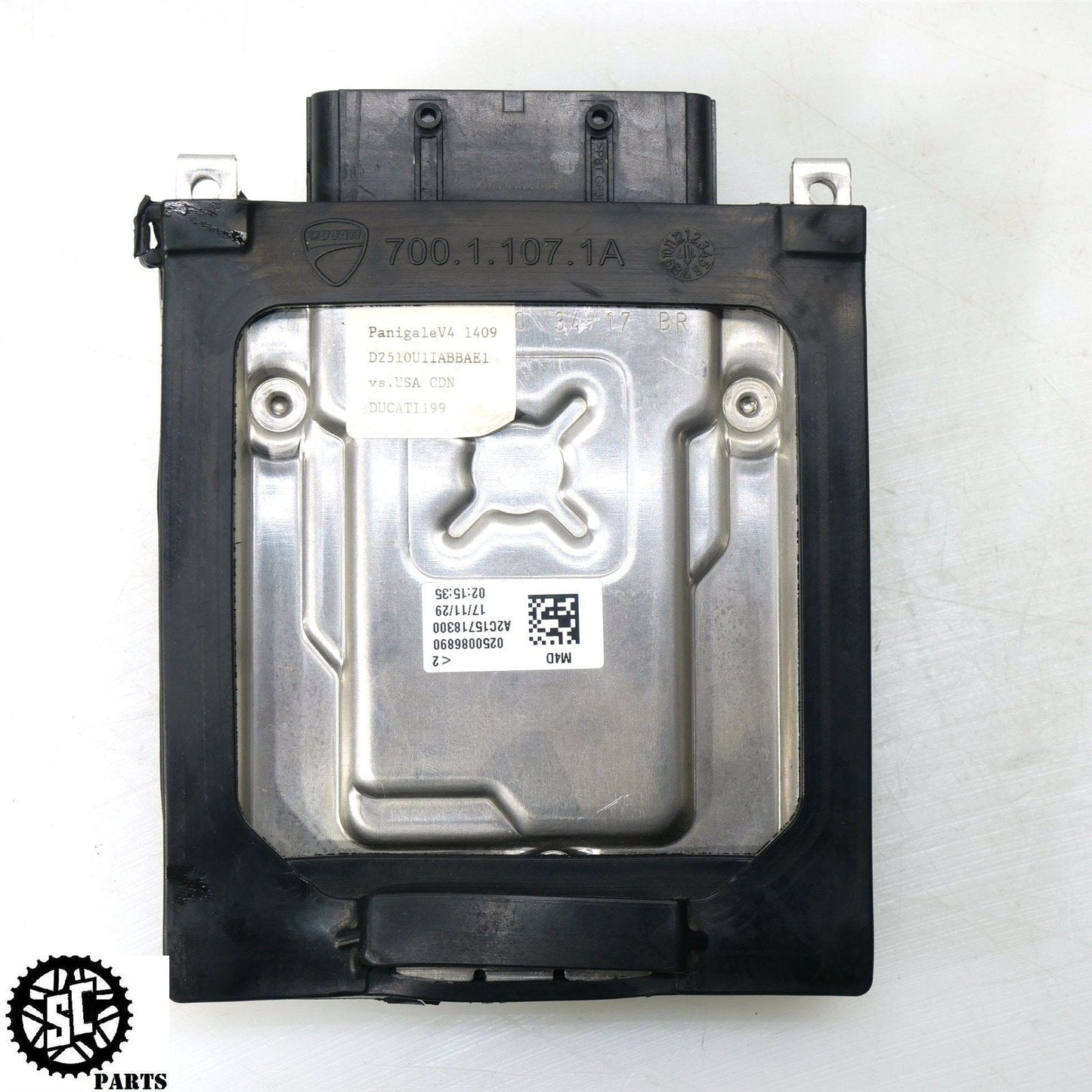 2018-2022 DUCATI PANIGALE V4S ECU COMPUTER ECM 28642751B D33