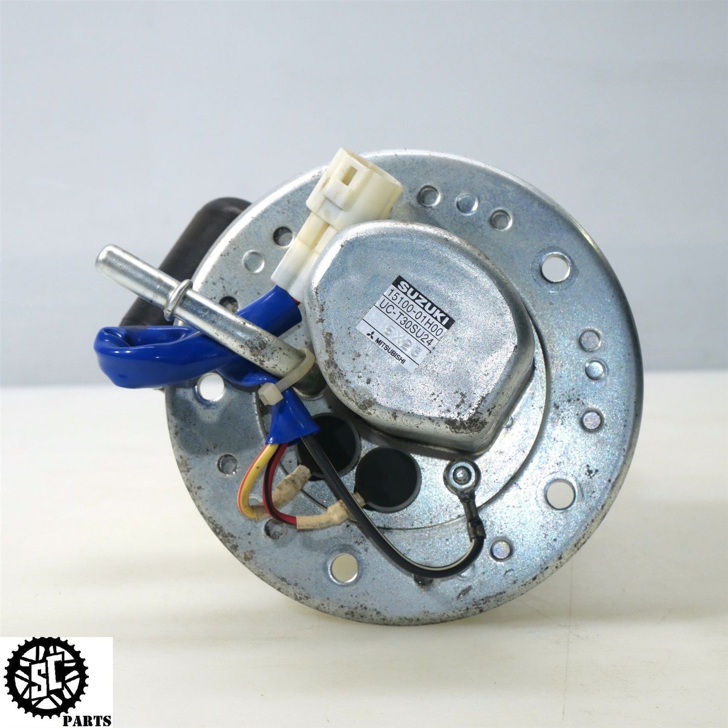 06 07 SUZUKI GSXR 600 FUEL PUMP FACTORY SENDING UNIT 15100-01H00 S70