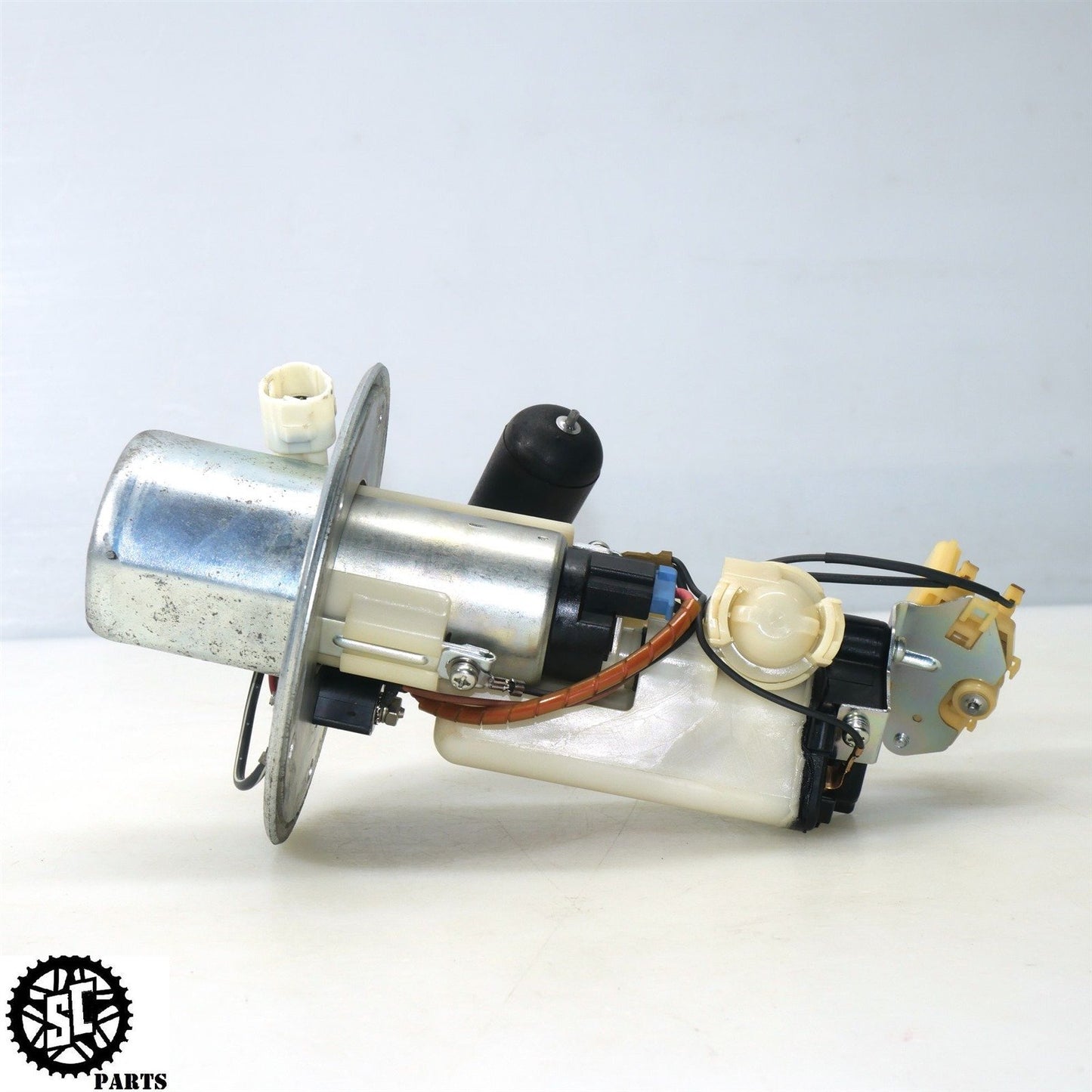 06 07 SUZUKI GSXR 600 FUEL PUMP FACTORY SENDING UNIT 15100-01H00 S70