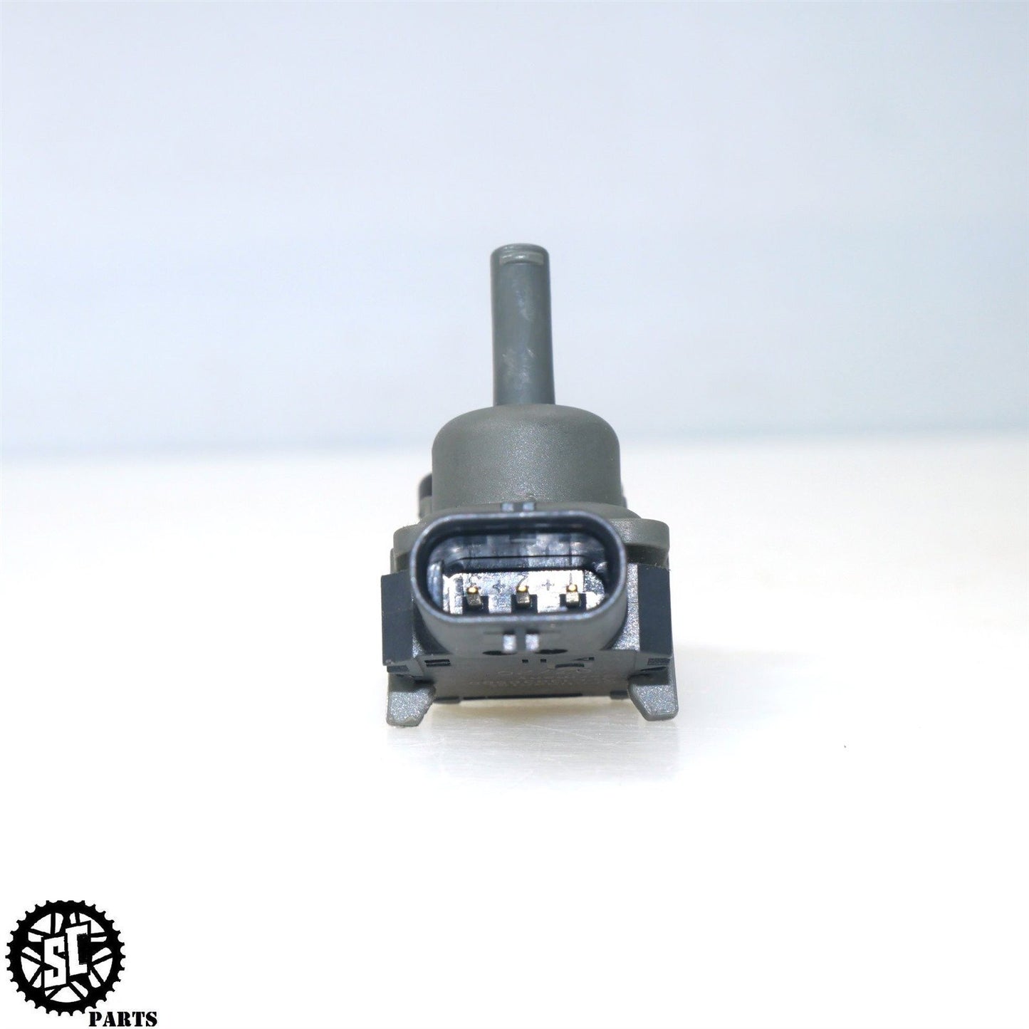 20-23 DUCATI PANIGALE V2 V4 MAP SENSOR 55243731B D27