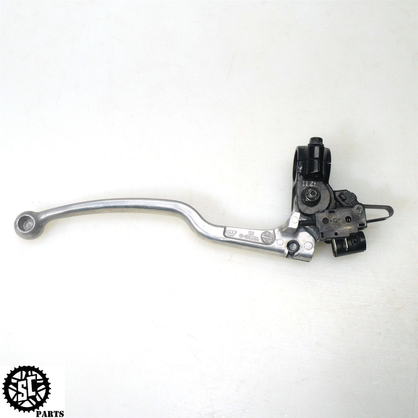 09-14 YAMAHA YZF R1 CLUTCH PERCH CABLE BRACKET Y39