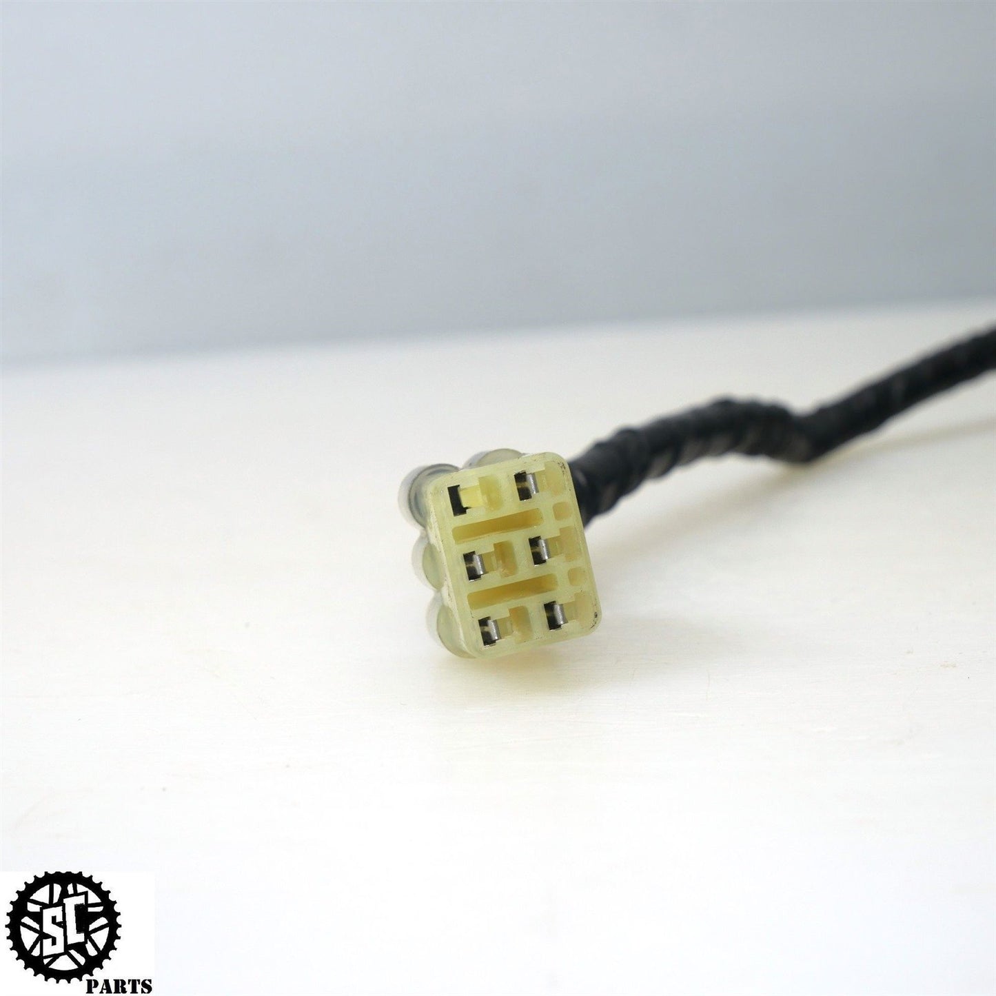 09-14 YAMAHA YZF R1 SECONDARY FUEL INJECTORS TOP Y39