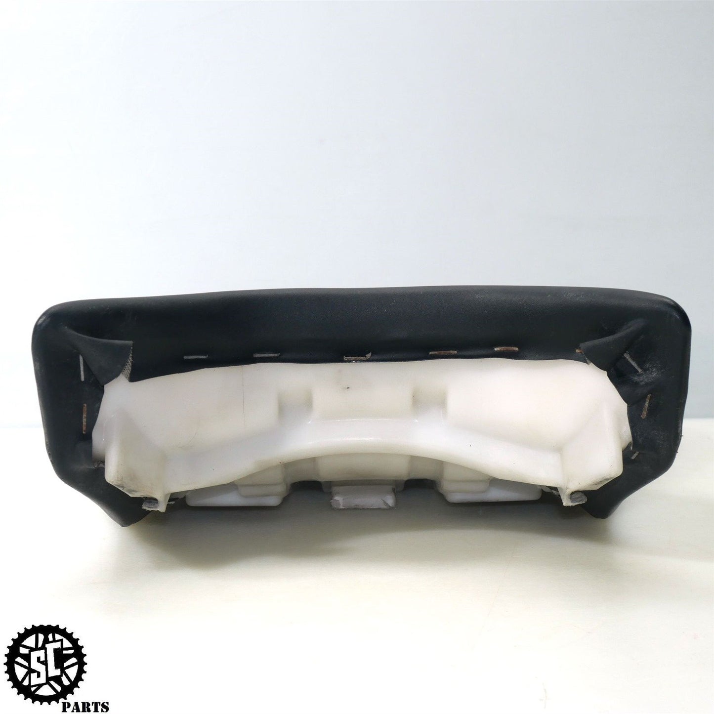 09-14 YAMAHA YZF R1 FRONT SEAT Y39