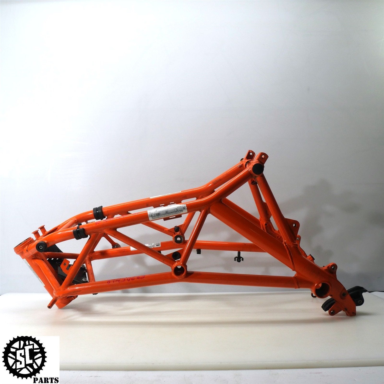 fahrradrahmen ktm 14-16 KTM 1290 SUPER DUKE R FRAME CHASSIS *S* KT12 – SALVAGECYCLEPARTS