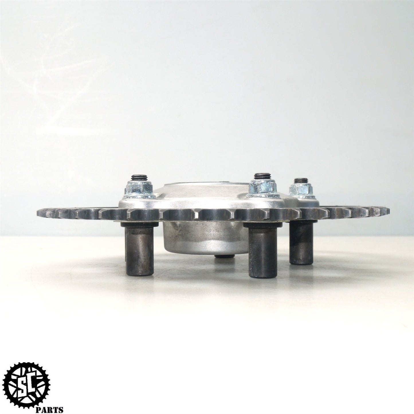 11-23 APRILIA TUONO V4 1100 REAR WHEEL HUB AP81257305 A07