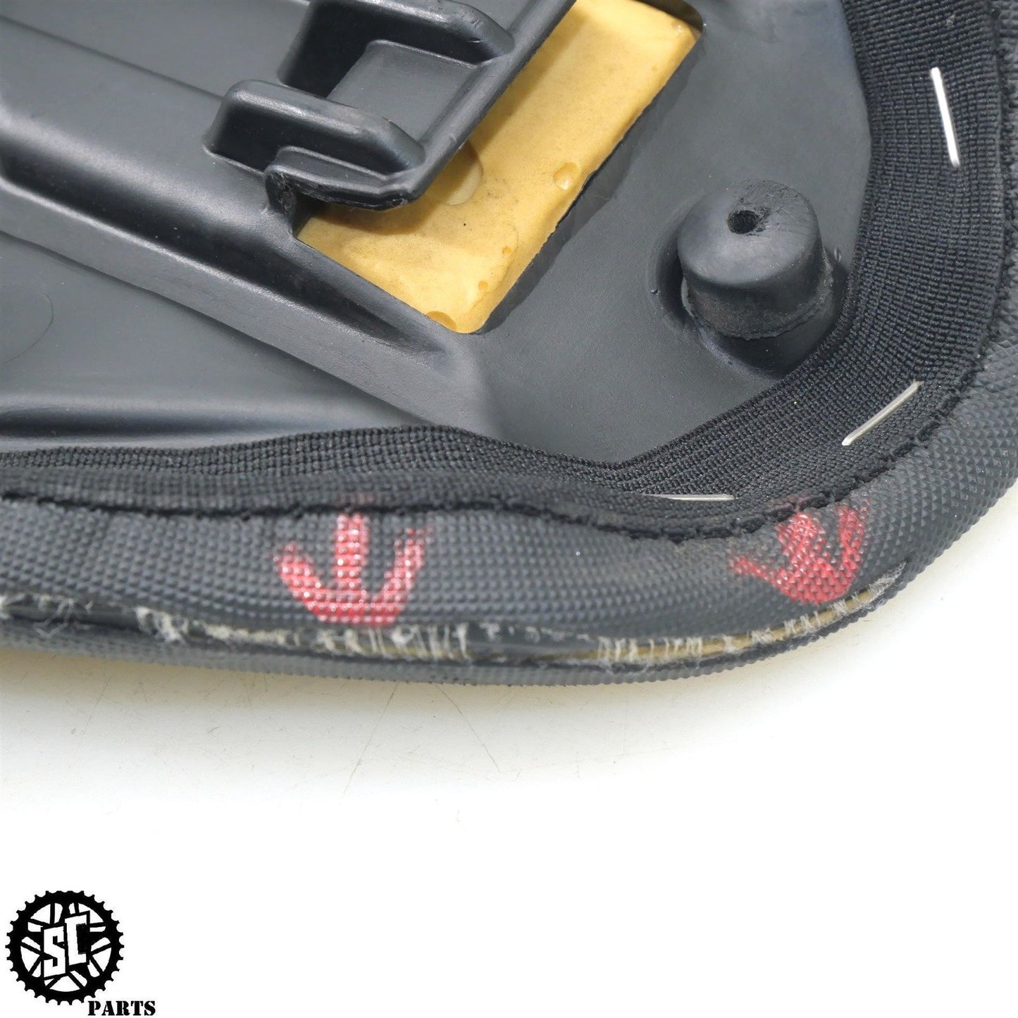 15-16 APRILIA TUONO V4 1100 REAR PASSENGER SEAT A07