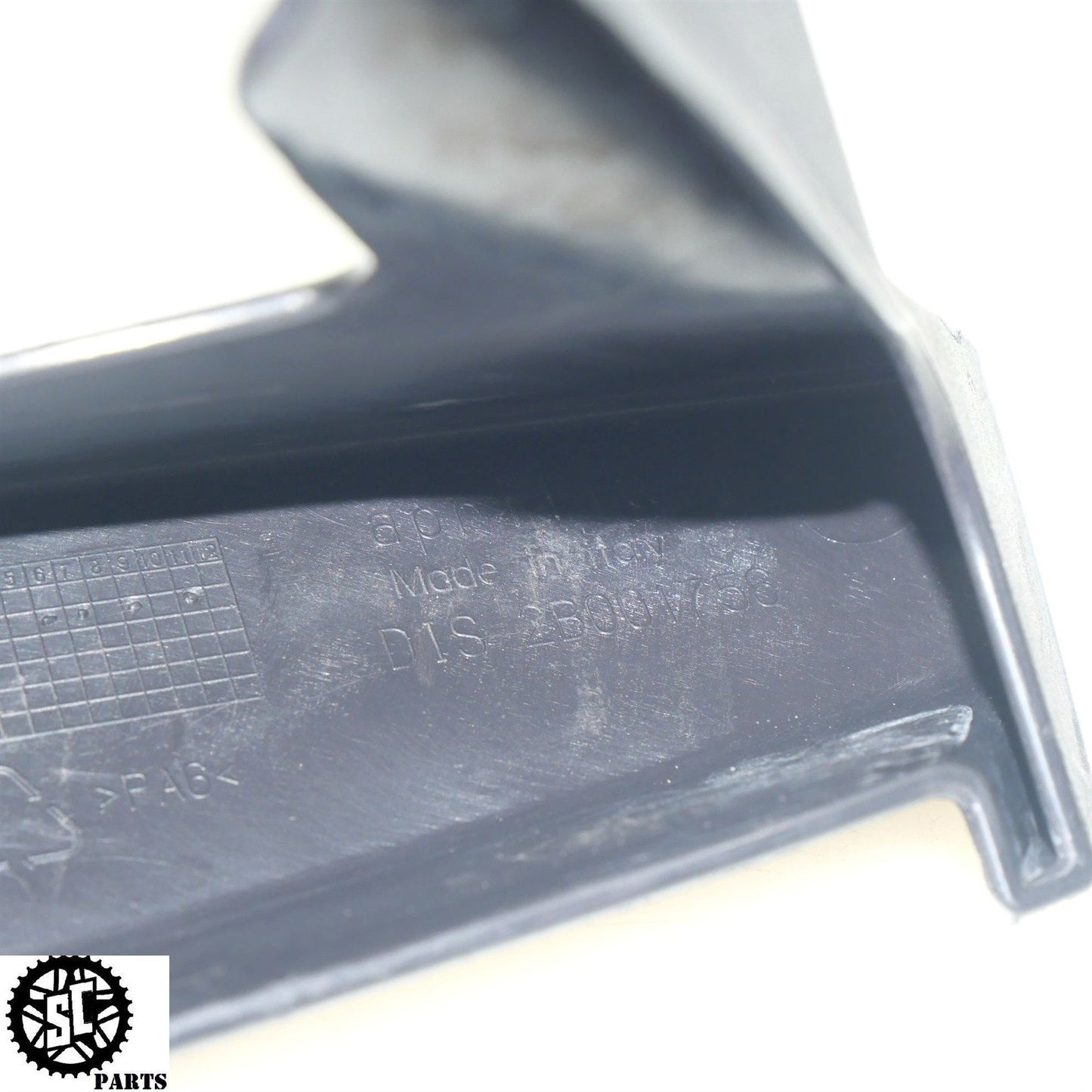 15-16 APRILIA TUONO V4 1100 RIGHT RADIATOR COVER FAIRING2B001756 A07