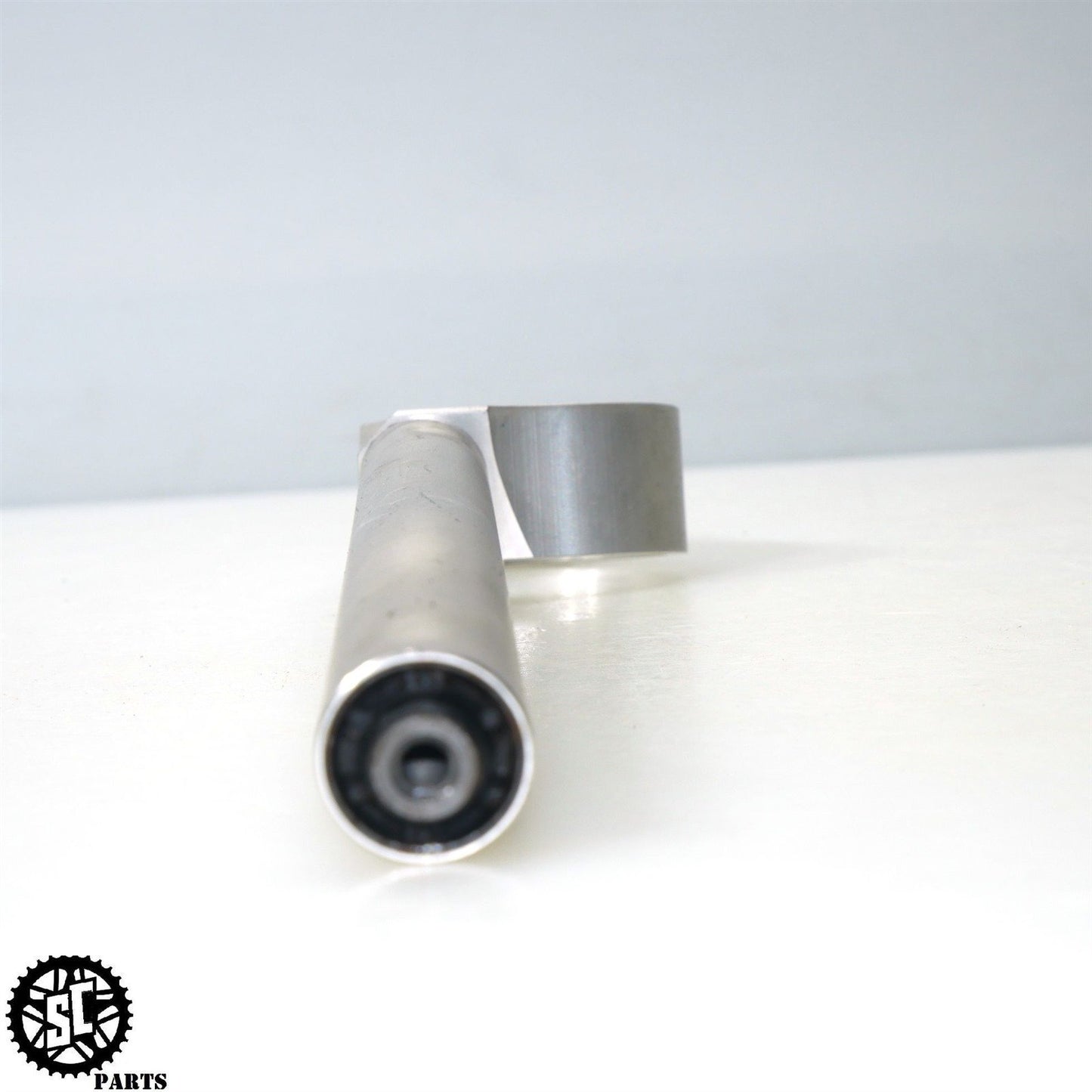 15-24 YAMAHA YZF R1 LEFT CLIP ON 2CR-26121-00-00 Y40