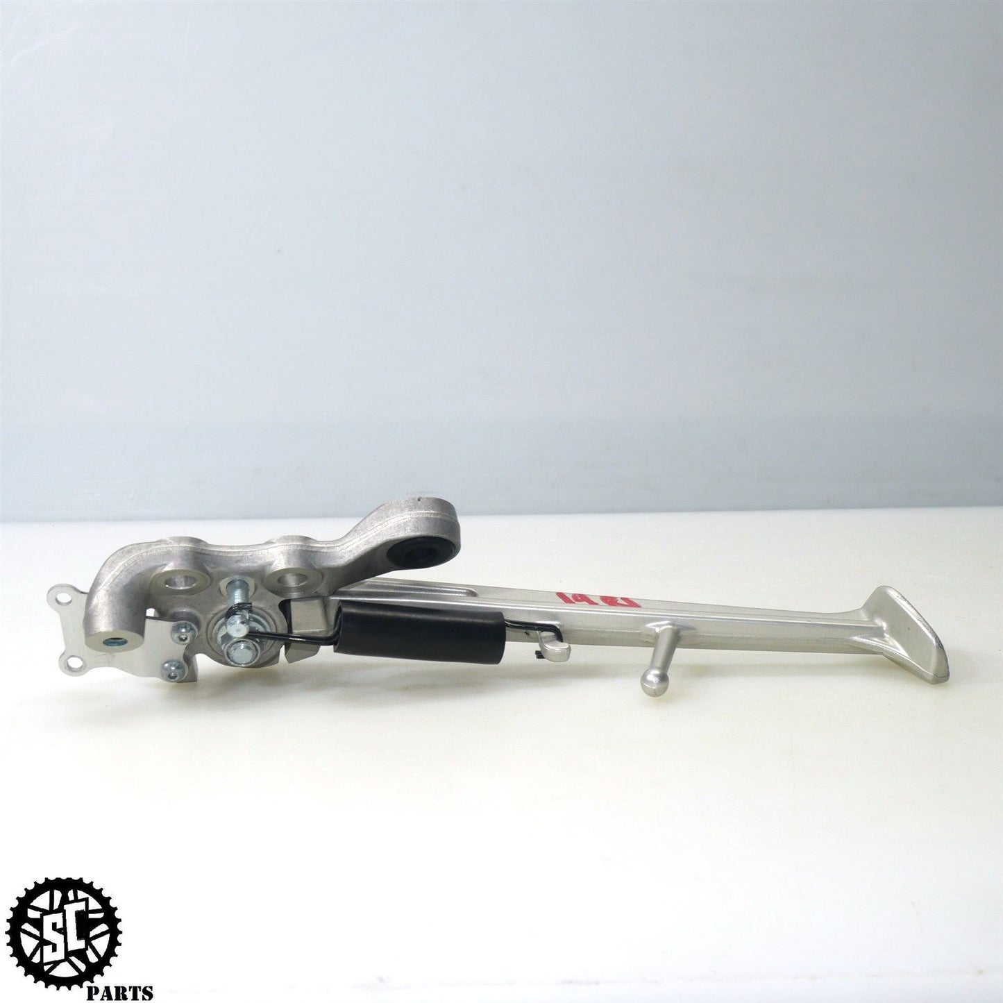 15-24 YAMAHA YZF R1 KICK STAND Y40