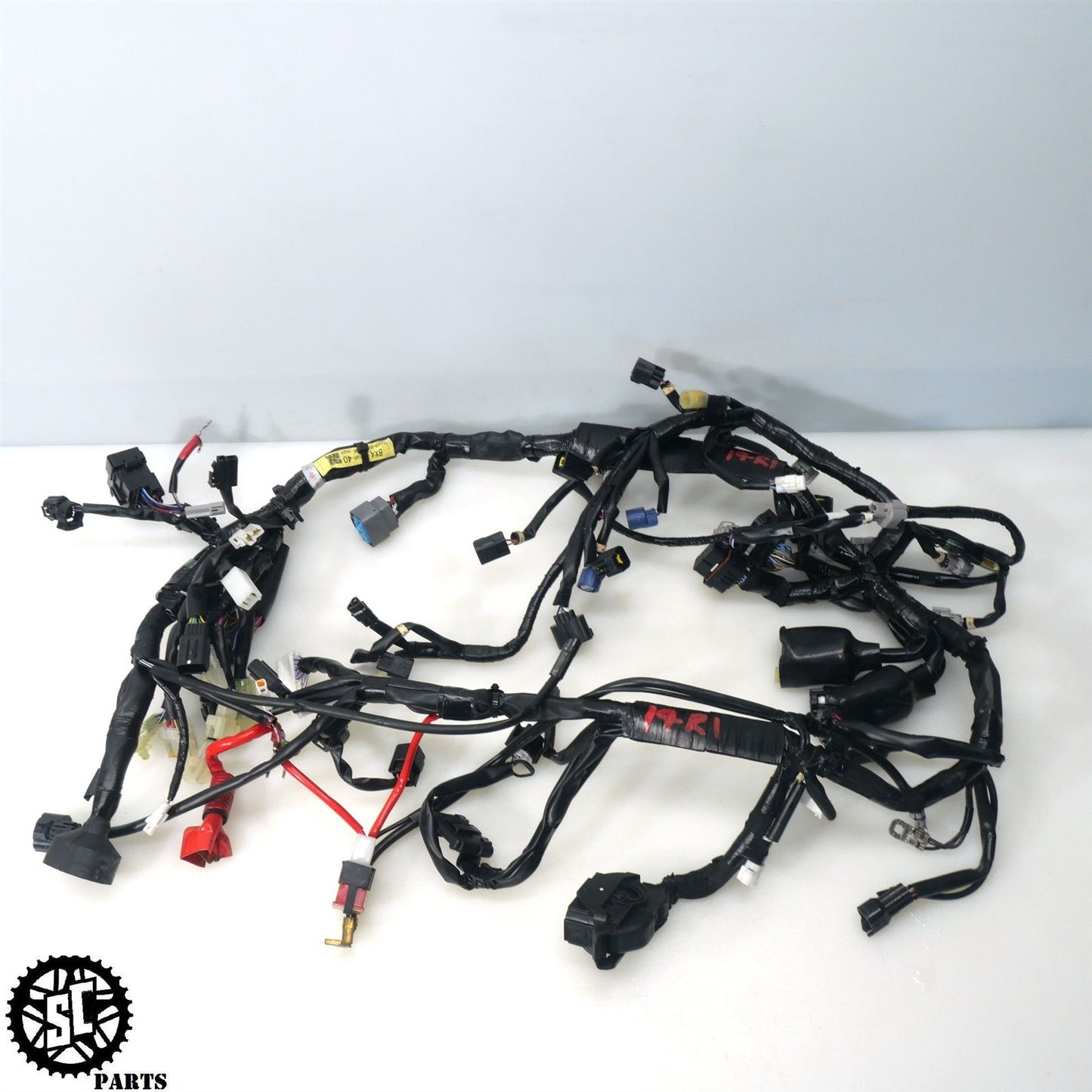 18-19 YAMAHA YZF R1 MAIN WIRING HARNESS BX4-82590-40-00 Y40