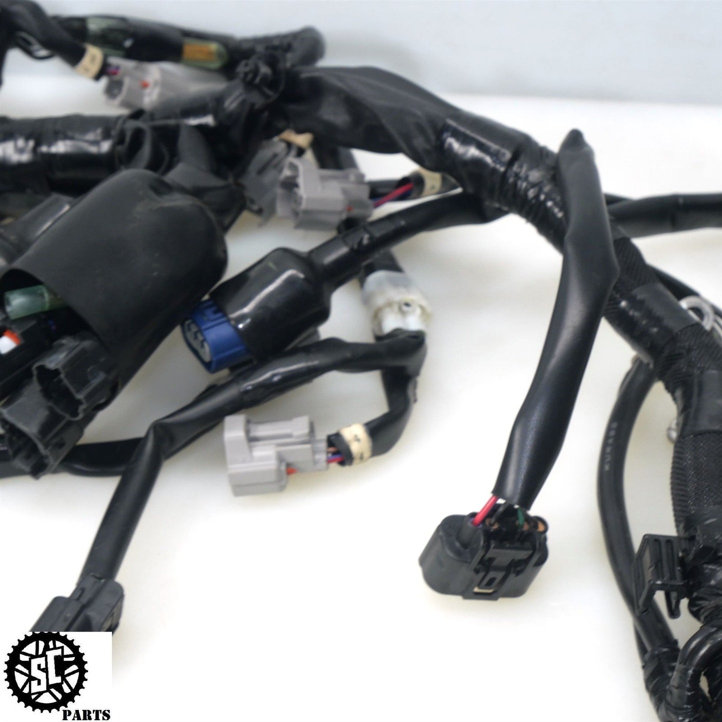 18-19 YAMAHA YZF R1 MAIN WIRING HARNESS BX4-82590-40-00 Y40