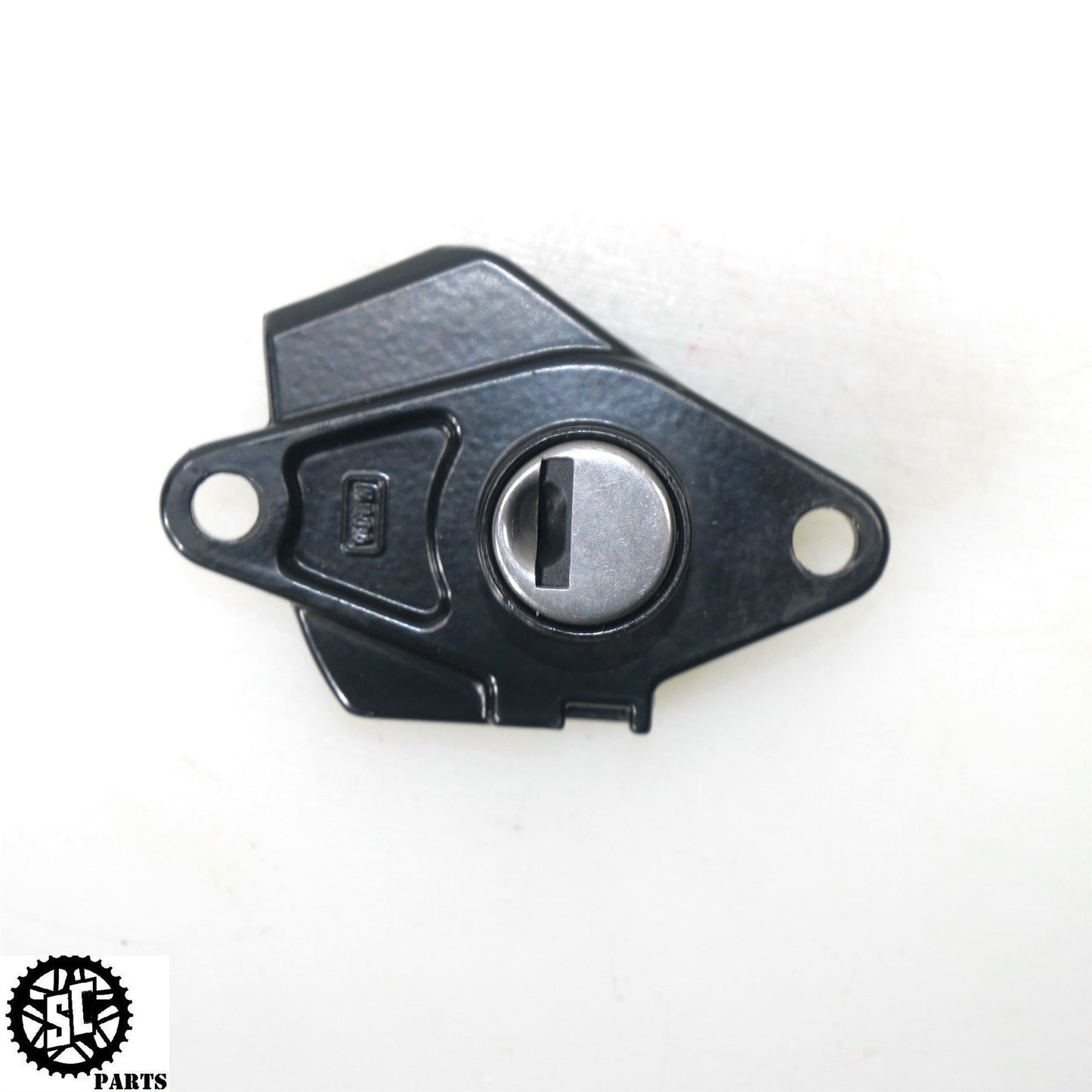 2022 MV AGUSTA BRUTALE 800RR SEAT LOCK A2
