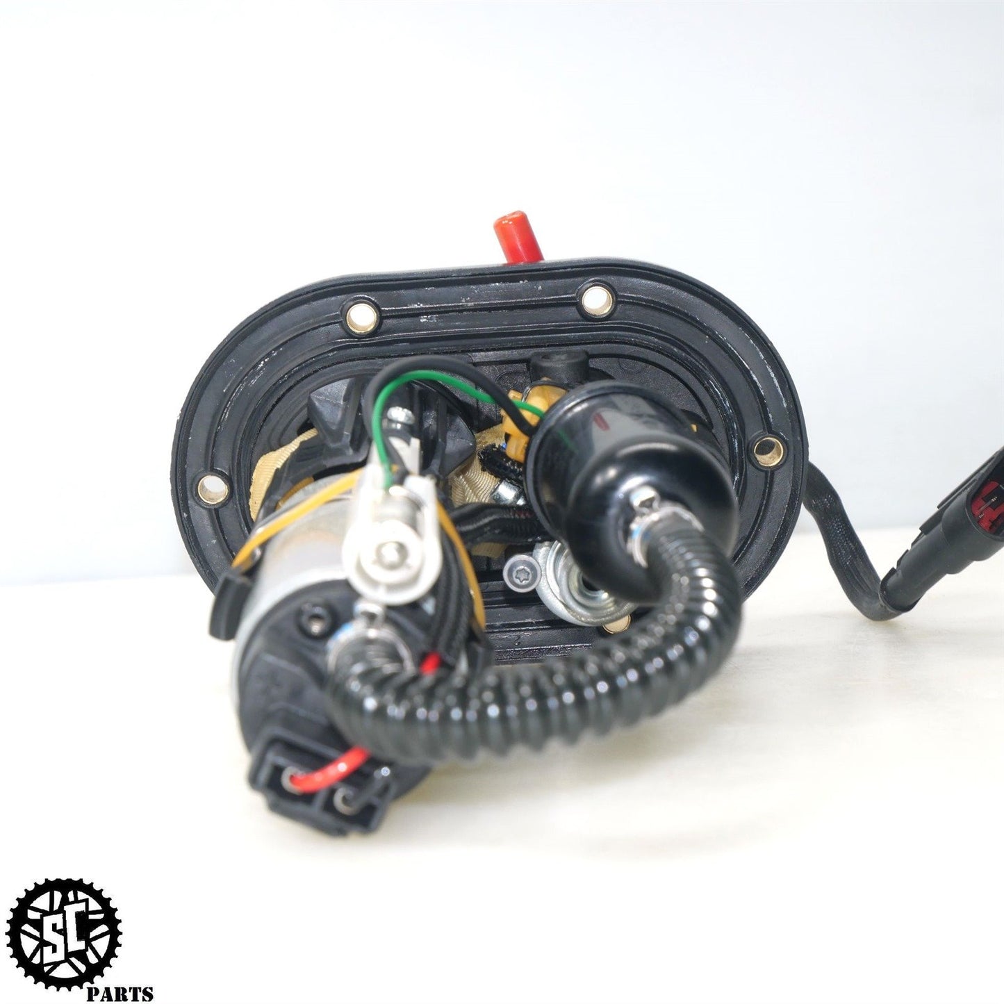 2022 MV AGUSTA BRUTALE 800RR FUEL PUMP 8000C8722 A2